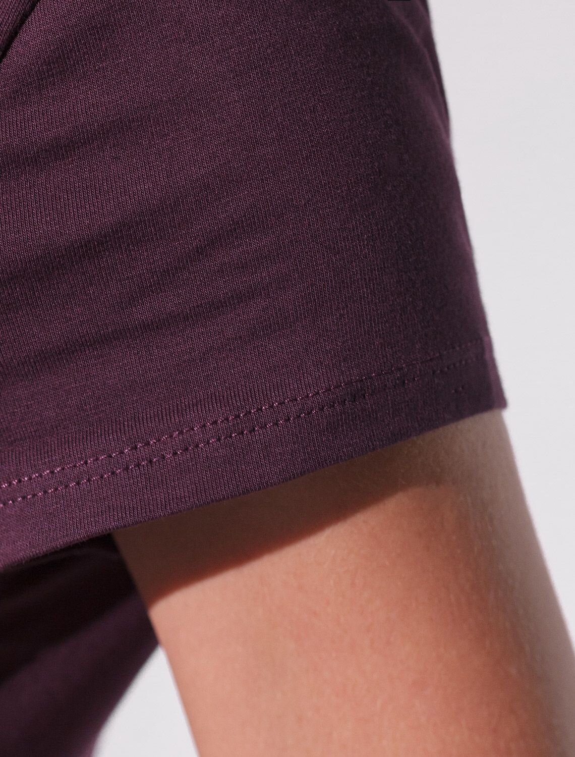 VILATTE Футболка 572853 D49.135 бургунди_дождь