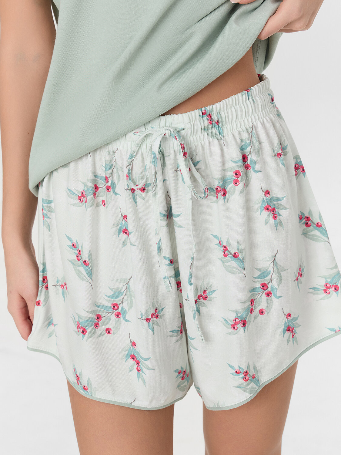 MARK FORMELLE Комплект 573331 592544 эдельвейс +веточки на мятном