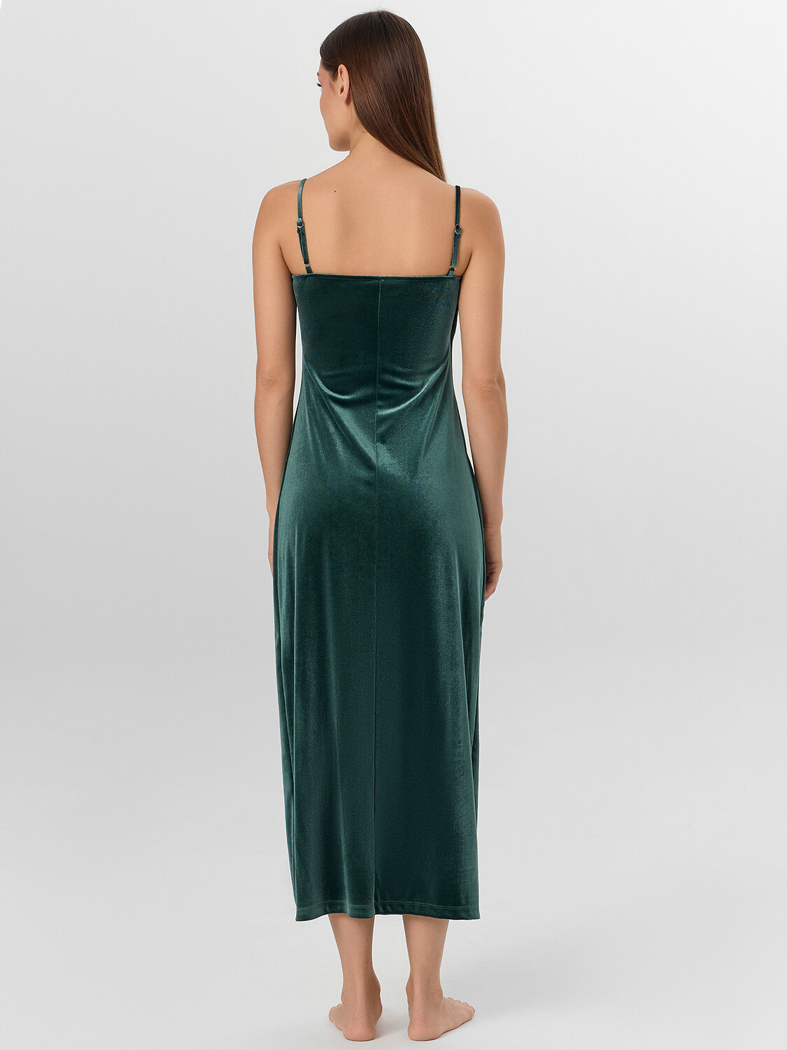 MARK FORMELLE Платье 573347 152666 зеленый бархат