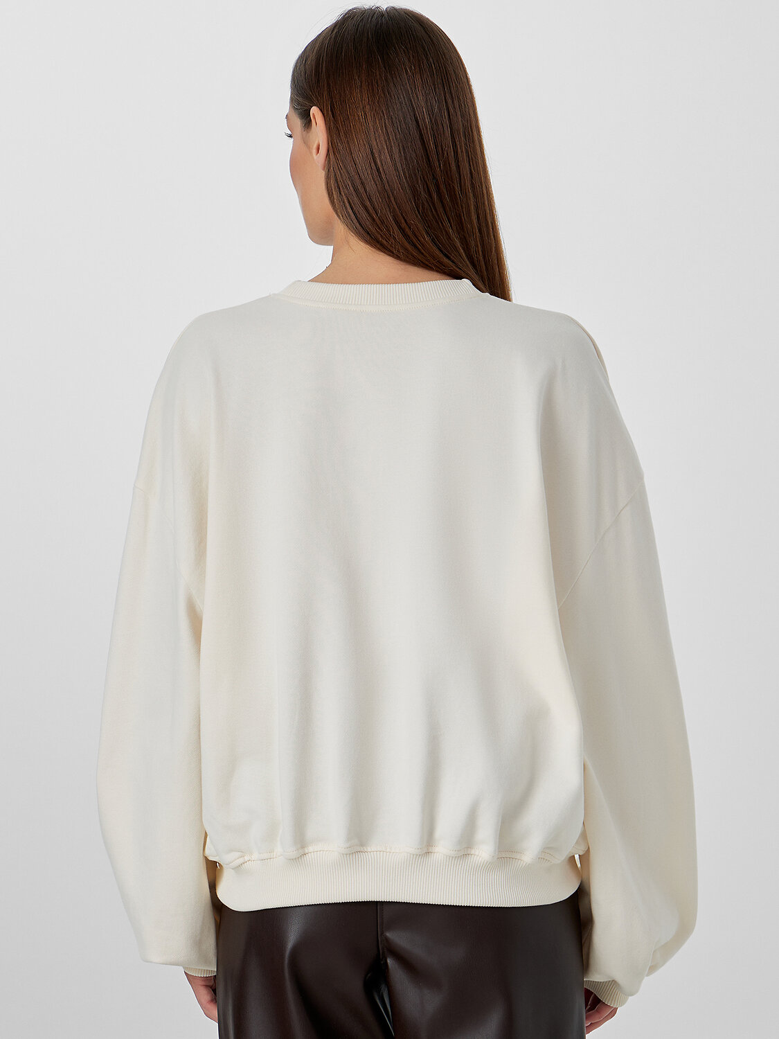 MARK FORMELLE Свитшот 573363 122935 молочный +печать