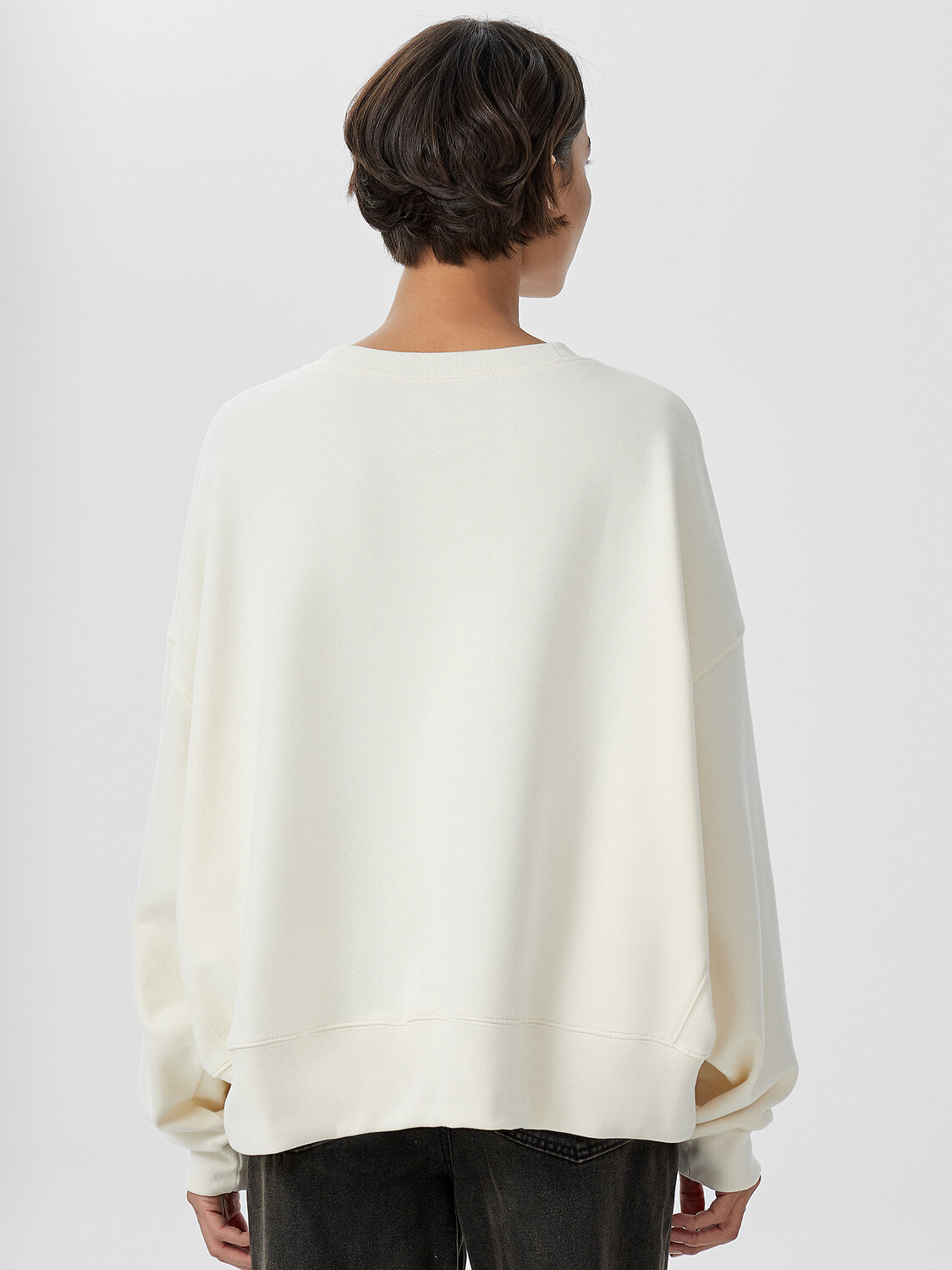 MARK FORMELLE Свитшот 573364 122949/1 молочный