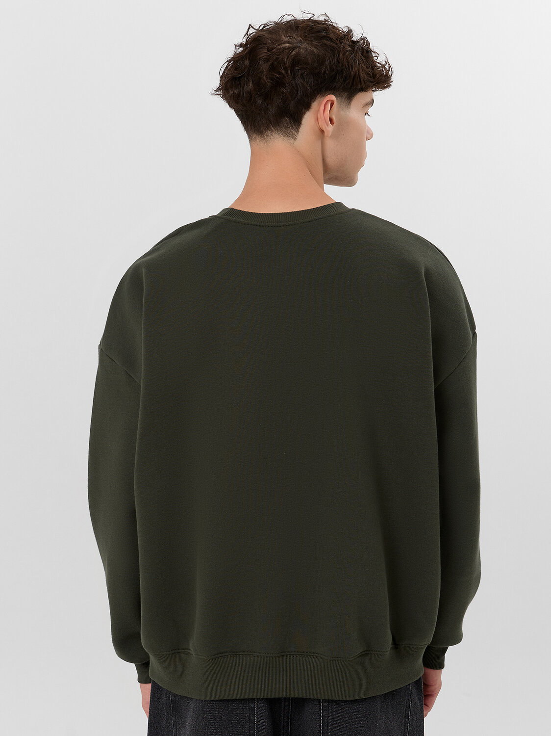 MARK FORMELLE Свитшот 573374 121866/1 т.хаки +печать