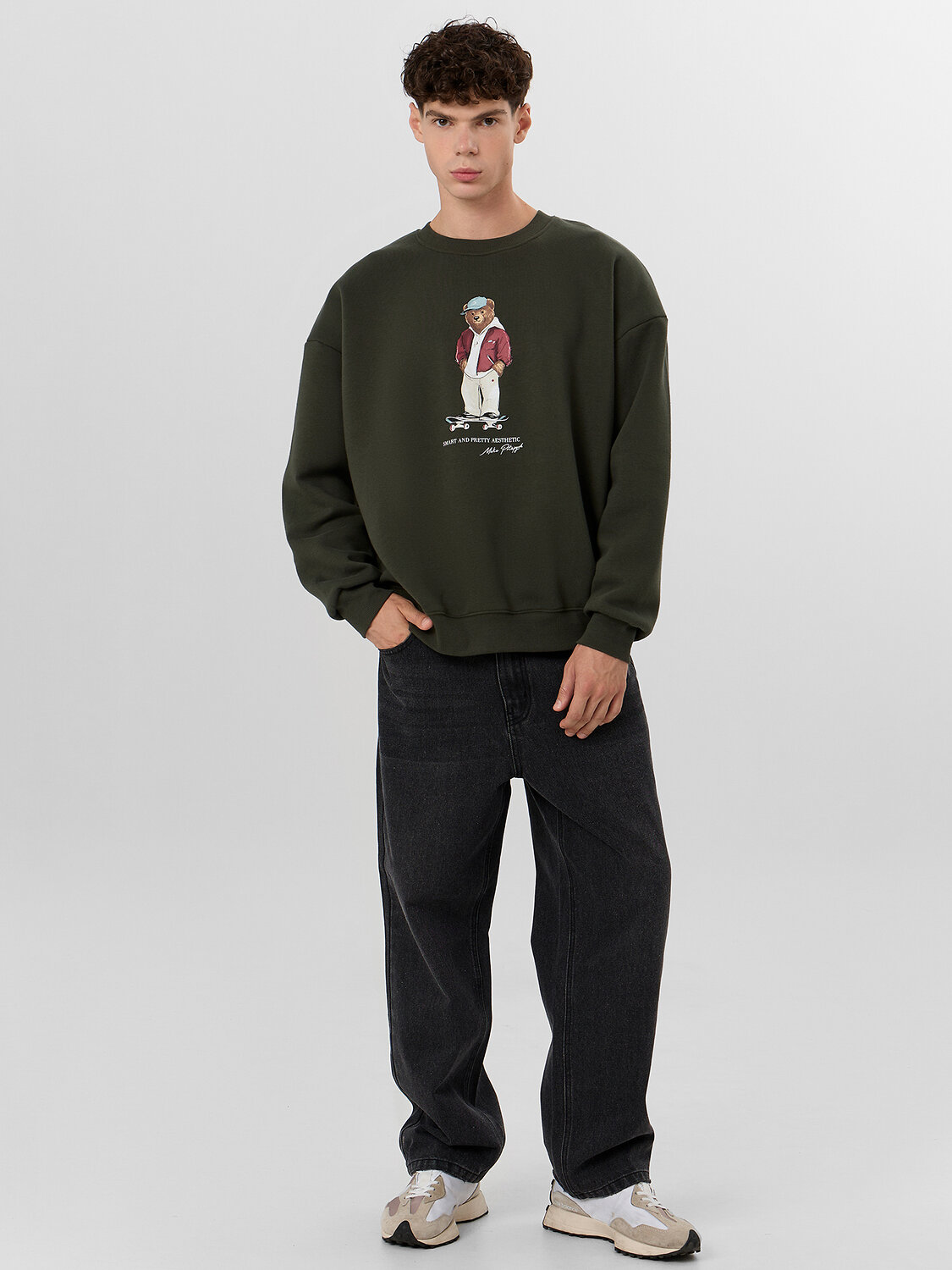 MARK FORMELLE Свитшот 573374 121866/1 т.хаки +печать