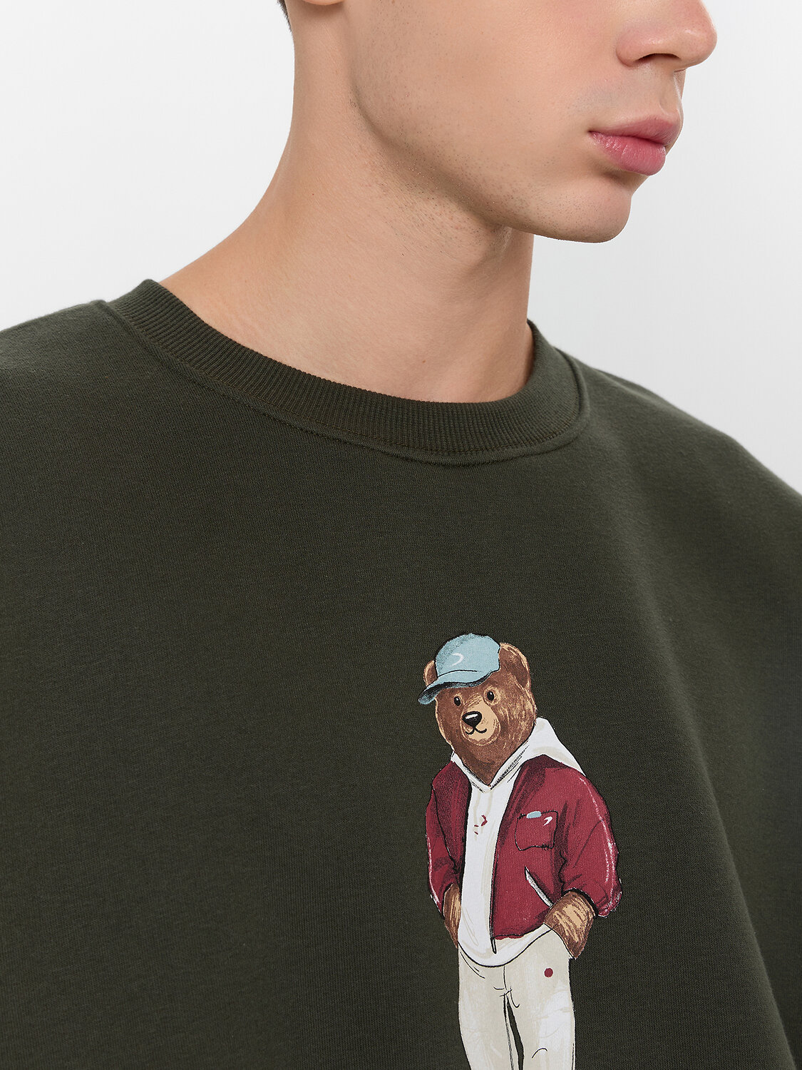 MARK FORMELLE Свитшот 573374 121866/1 т.хаки +печать