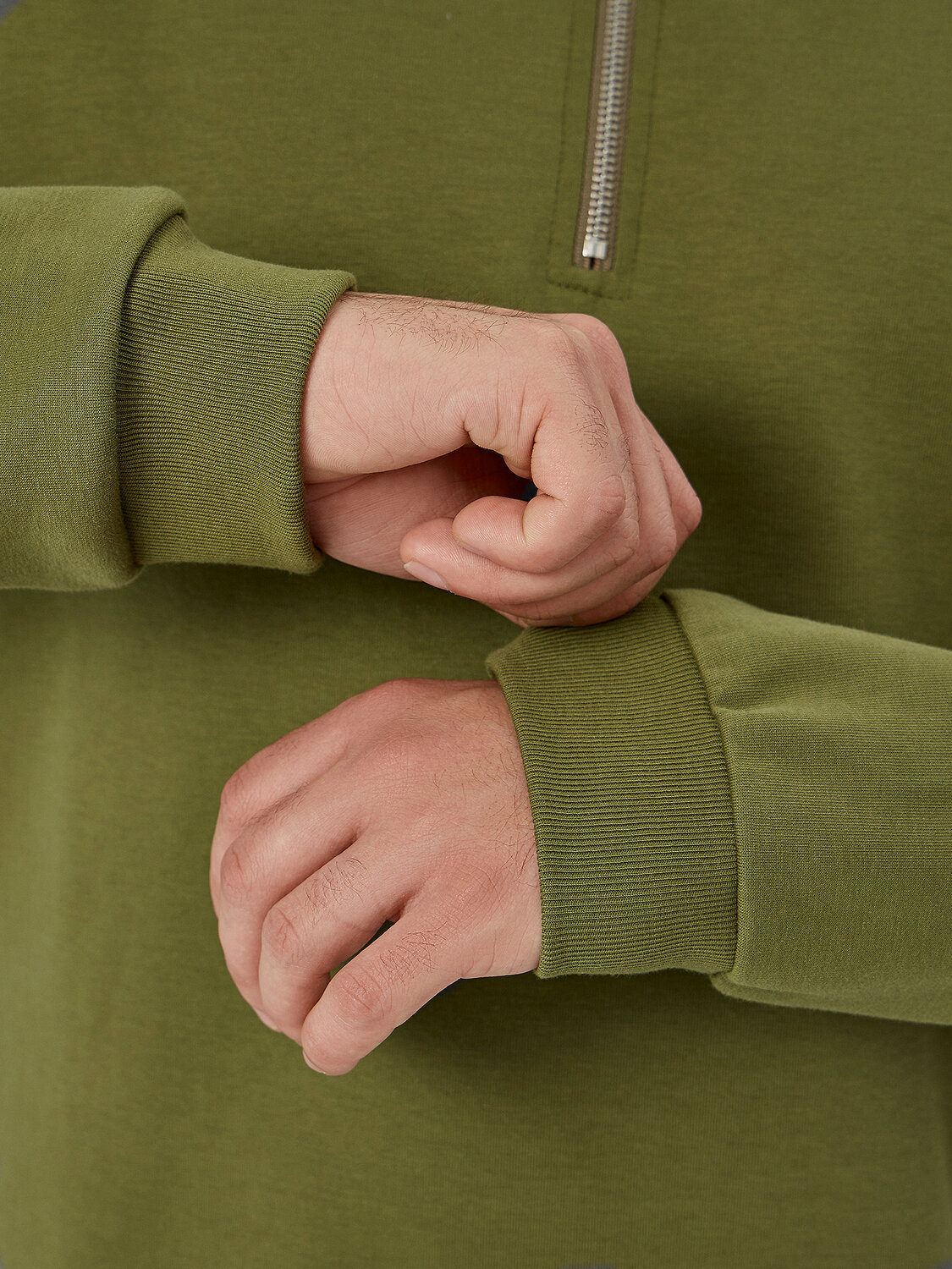 MARK FORMELLE Свитшот 573666 121954 св.оливковый