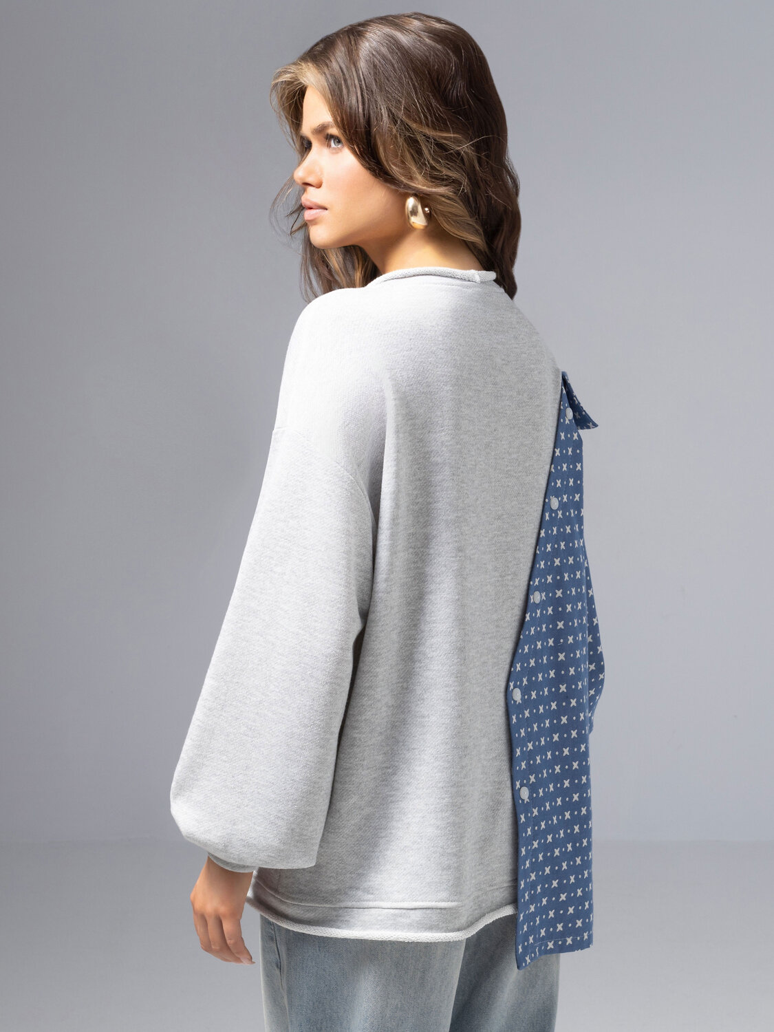 CHARUTTI Свитшот 573683 12379 Серый