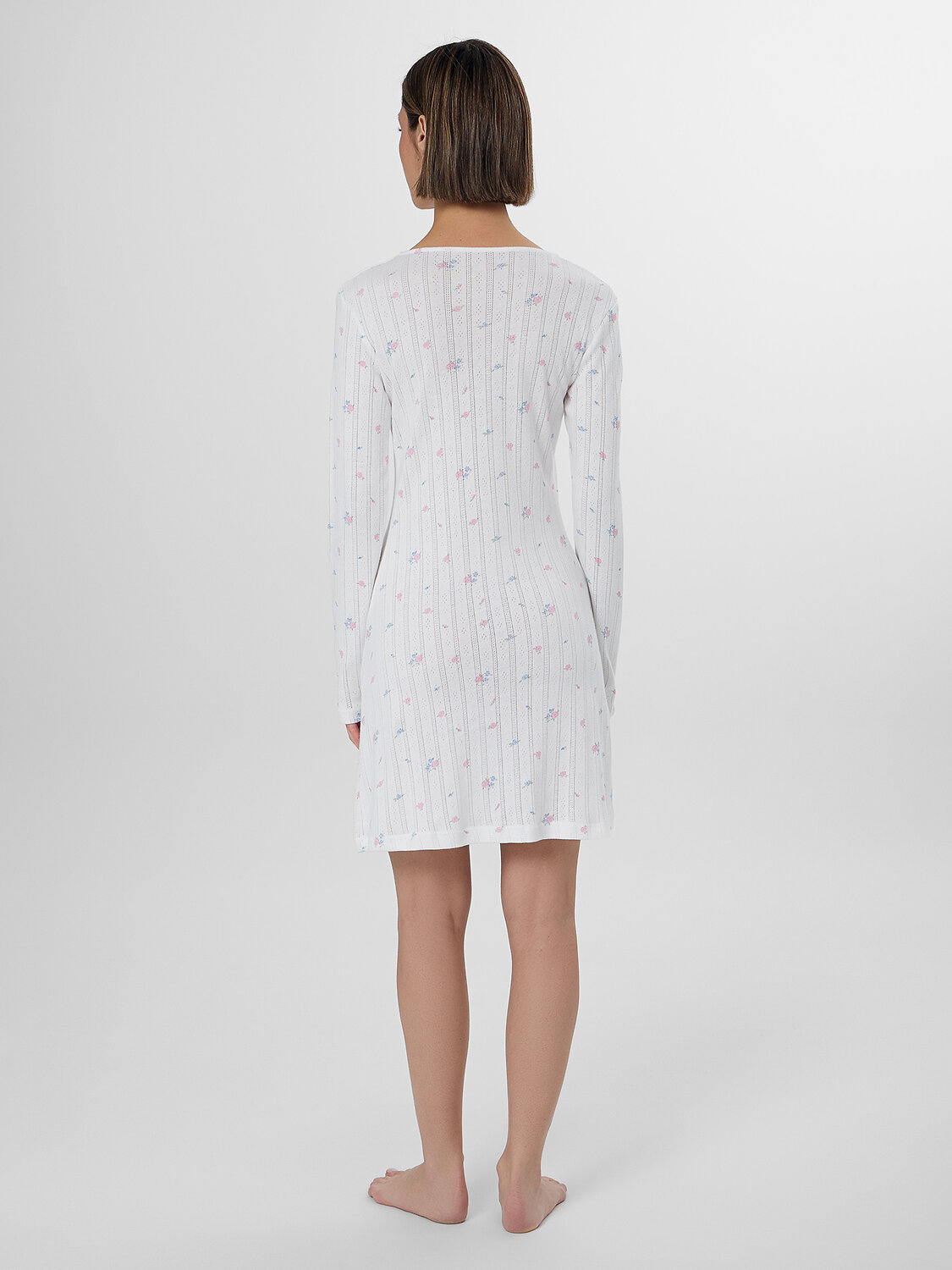 MARK FORMELLE Сорочка 573703 572397 розы на белом