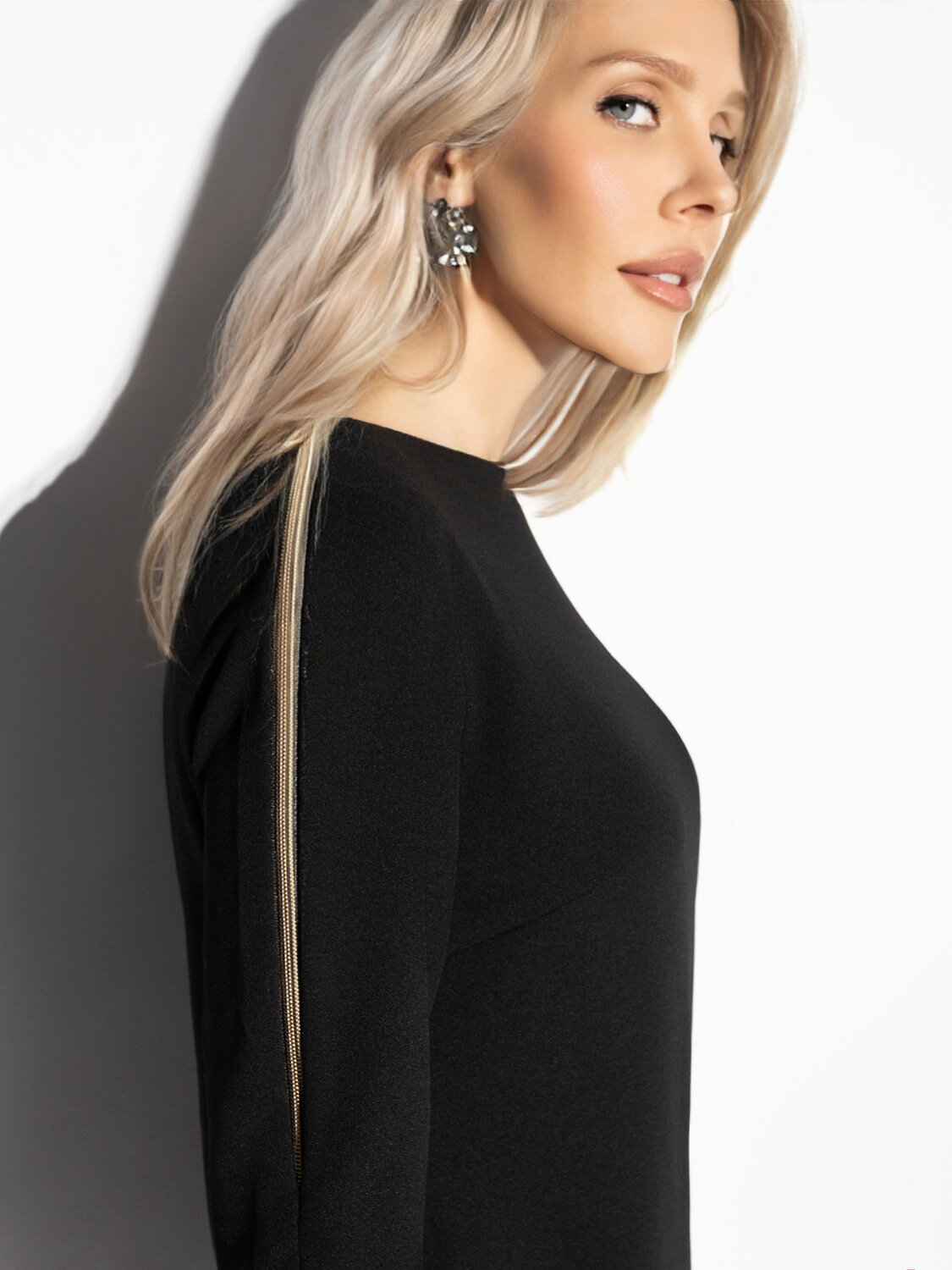 CHARUTTI Платье 573726 12420 Черный