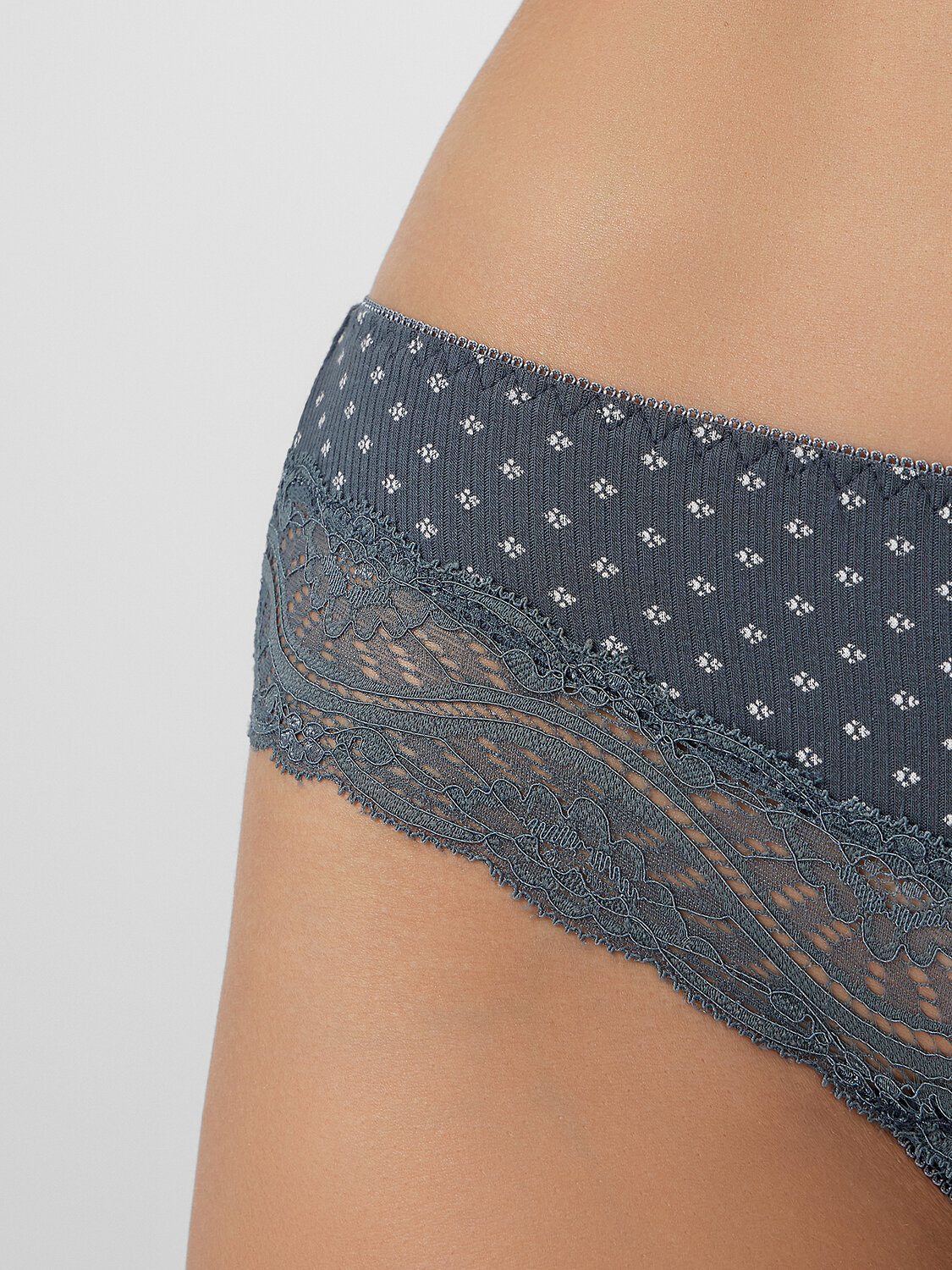 MARK FORMELLE Трусы 574010 412538 мелкий узор на сером