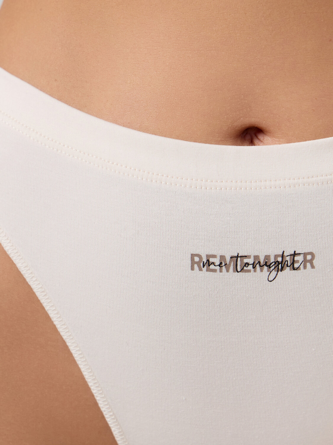 MARK FORMELLE Трусы 574031 412517-3 молочно -розовый +печать