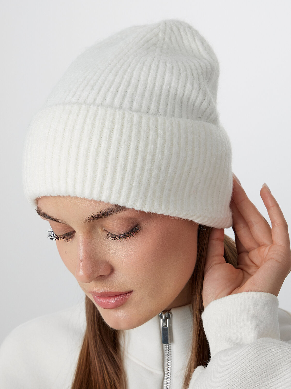 MARK FORMELLE Шапка 574126 24010 молочный