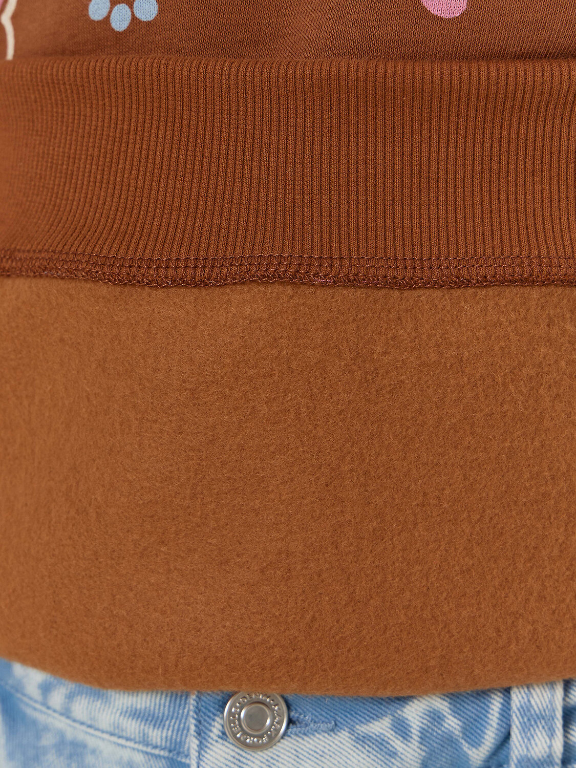 MARK FORMELLE Свитшот 574185 127978 кролики на карамельном