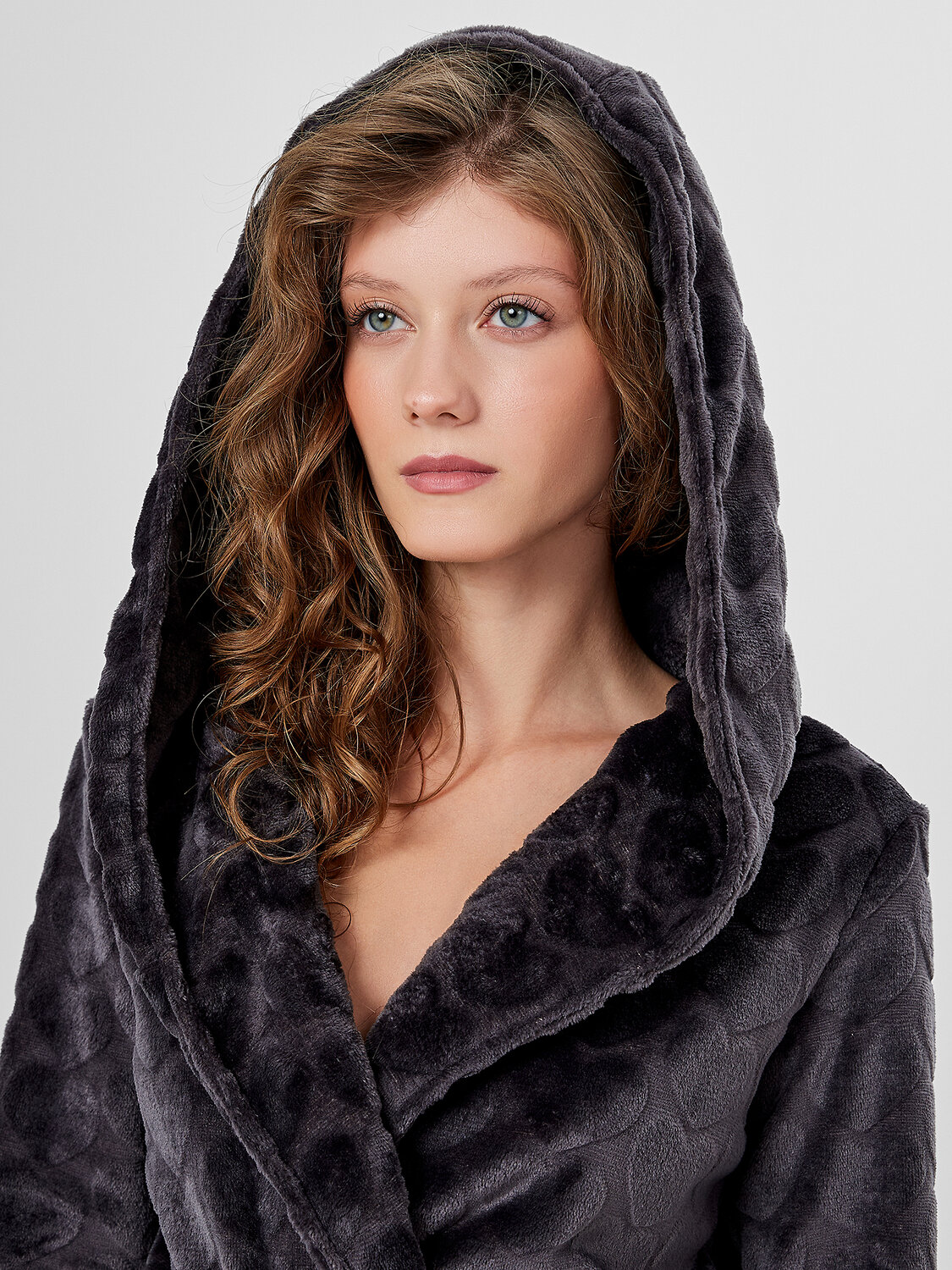 MARK FORMELLE Халат 574261 552278 серые сердечки