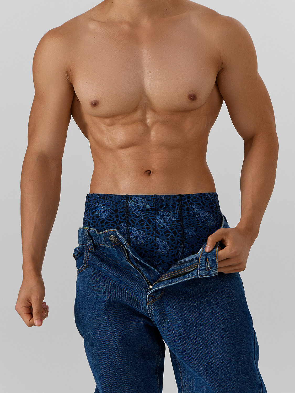 MARK FORMELLE Трусы 574291 411230 узор на черном