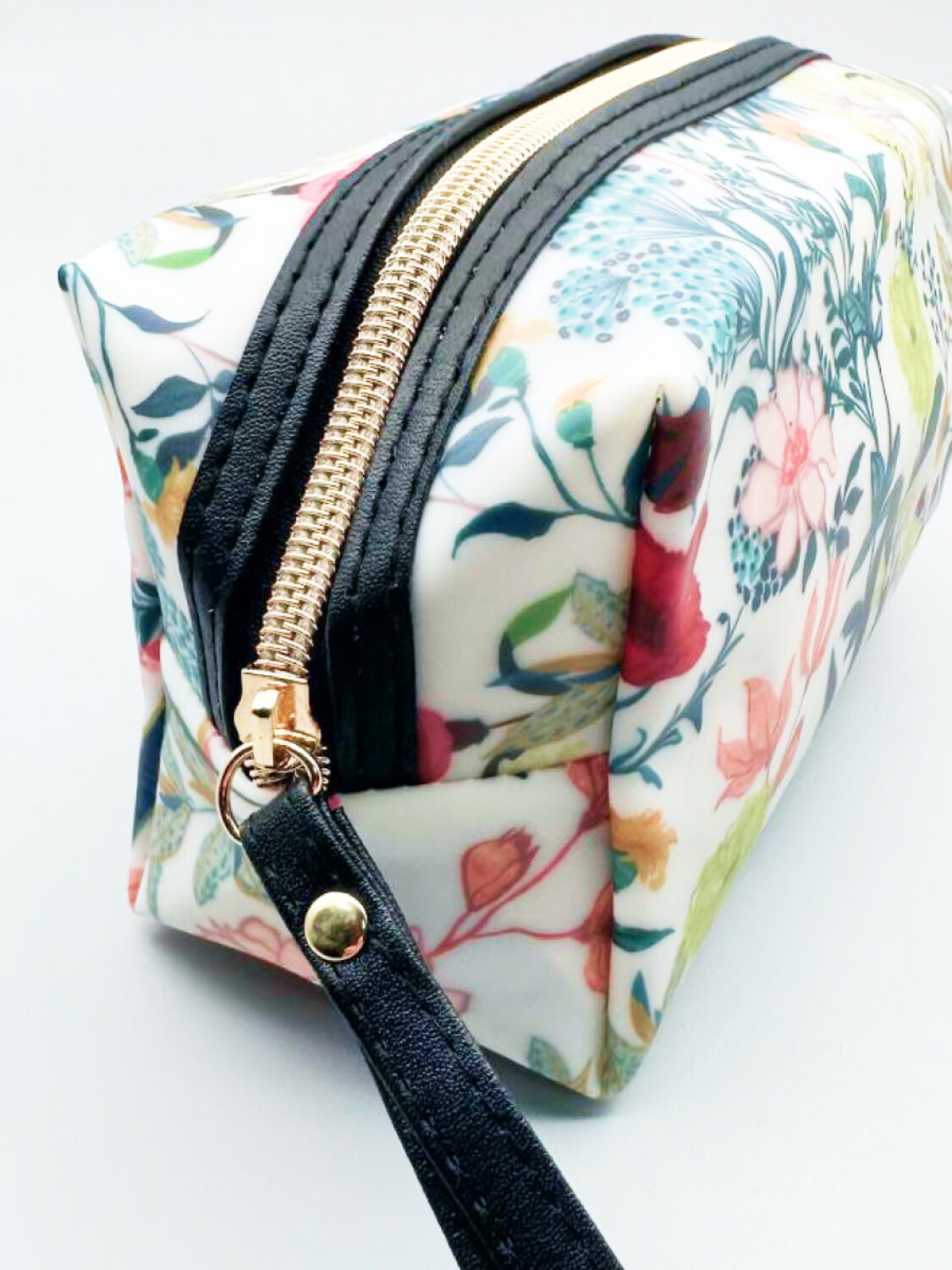 Sunflower Косметичка-пенал женская непромокаемая 1605, разноцветные цветы и травы 574439 21021 