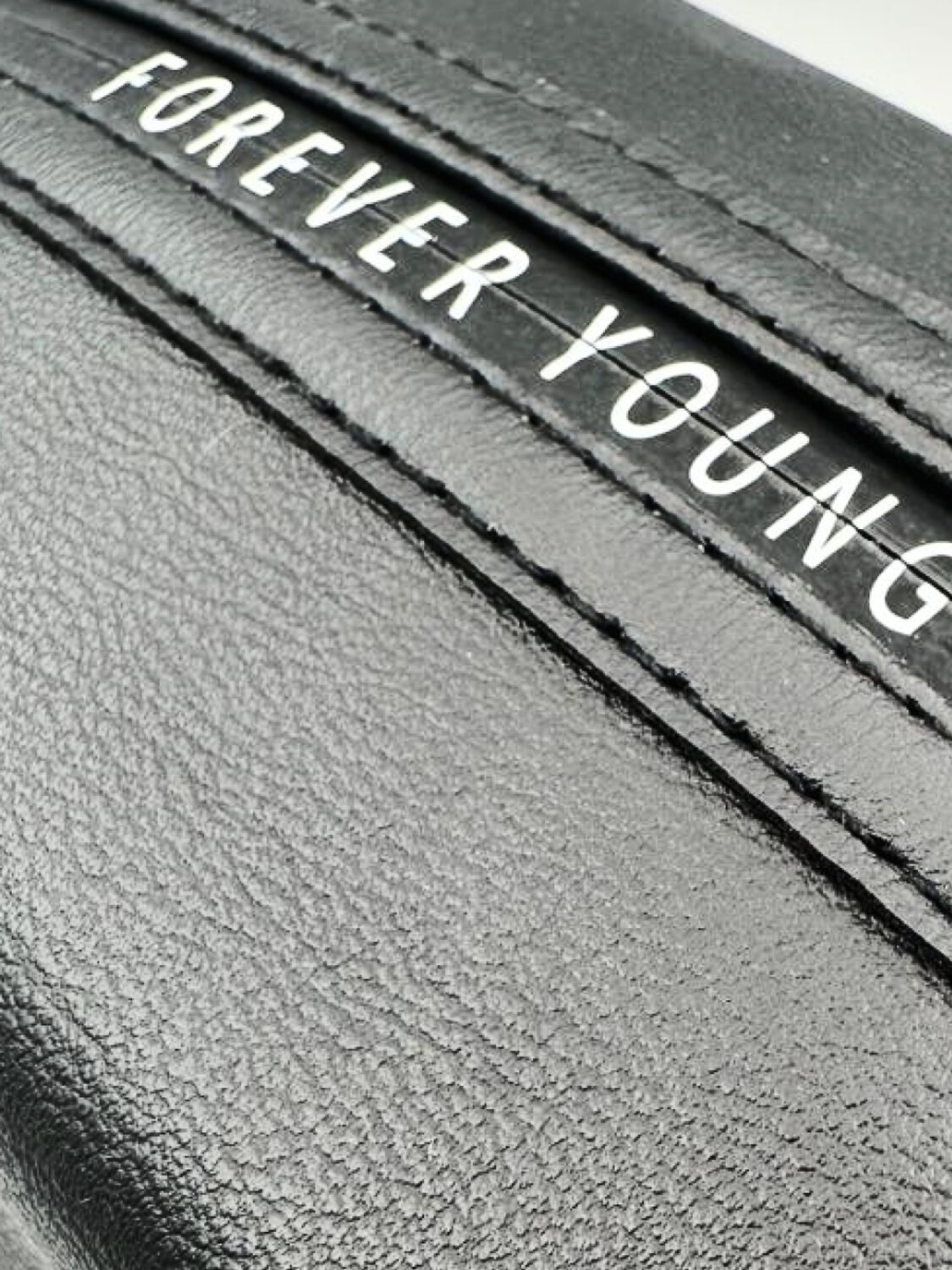 Sunflower Косметичка-тубус женская 4545, черный 574446 21017 