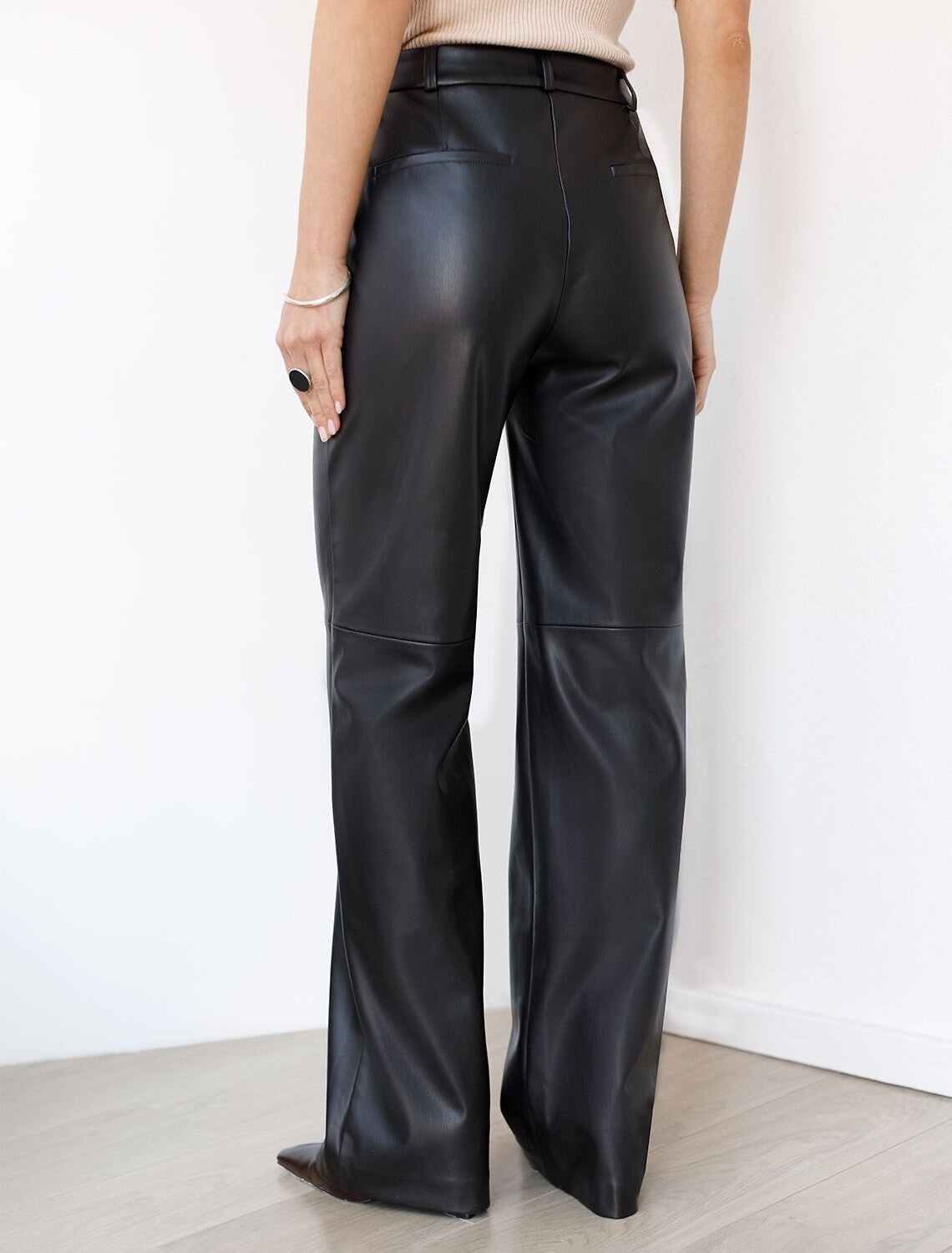 VILATTE Брюки 574649 D24.236 черный