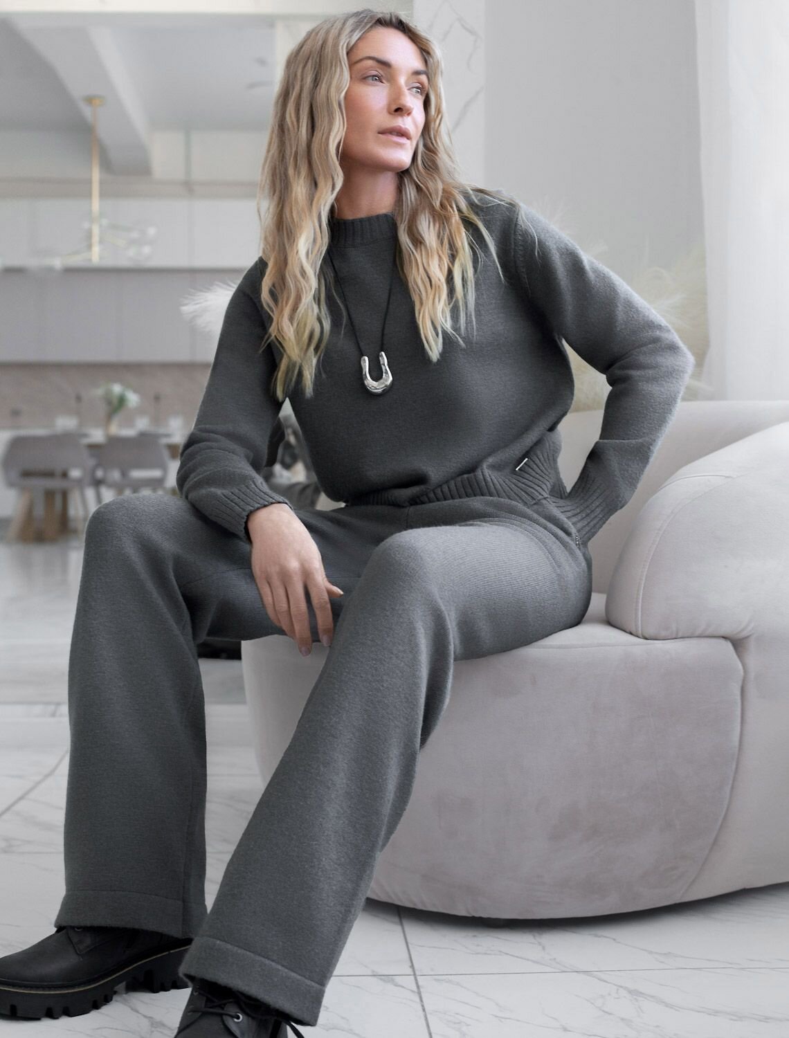 VILATTE Брюки 574650 D38.010 серый меланж