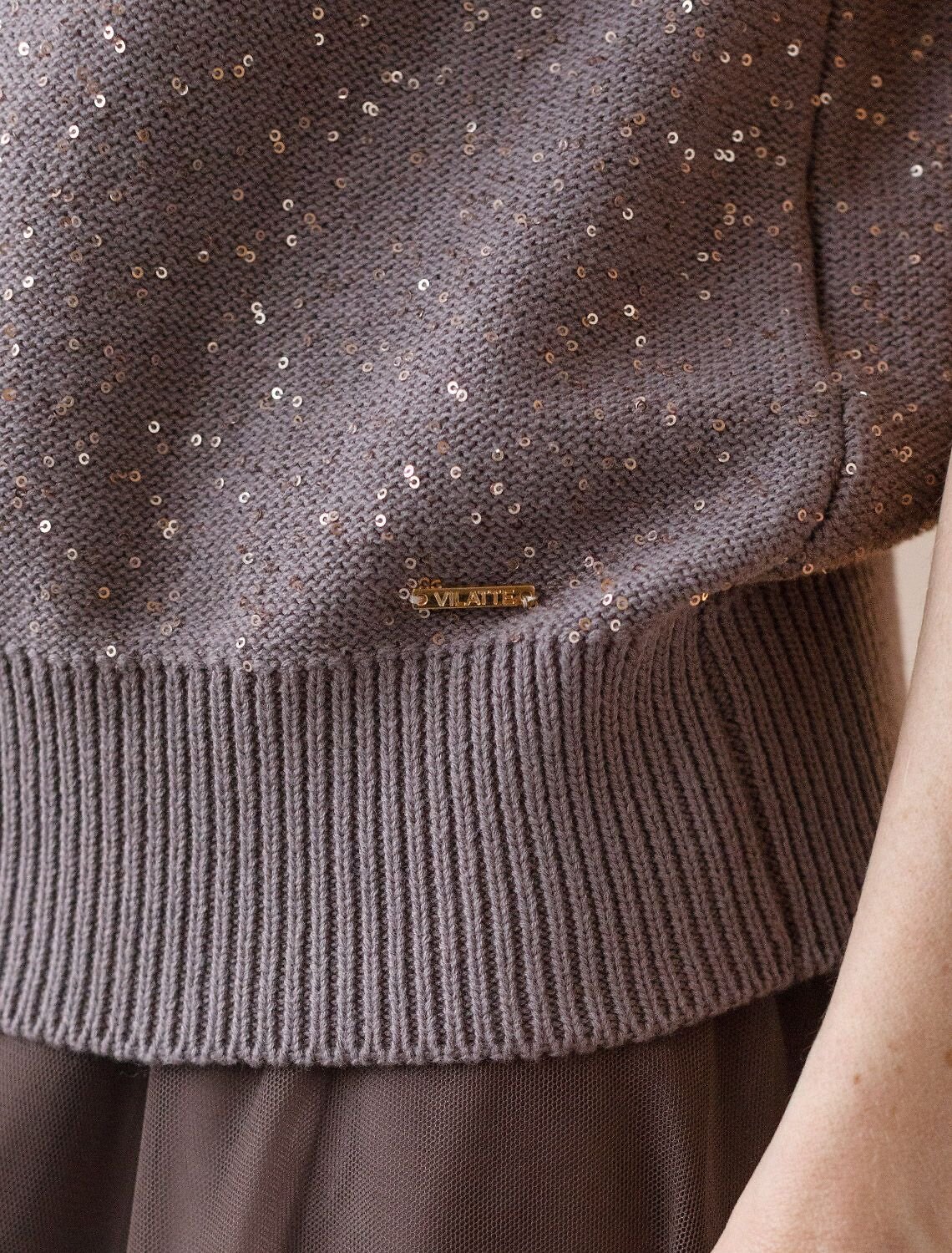 VILATTE Джемпер 574651 D39.569 кофейный