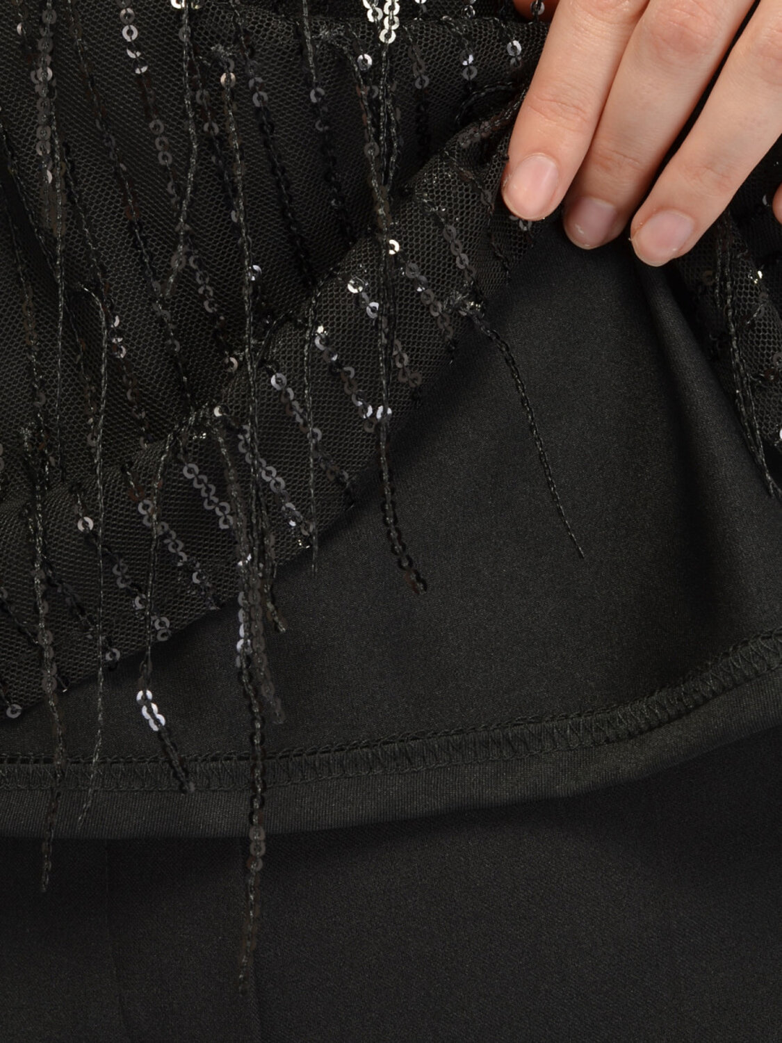 VISERDI Топ 574737 10457-чер 2351346 черный