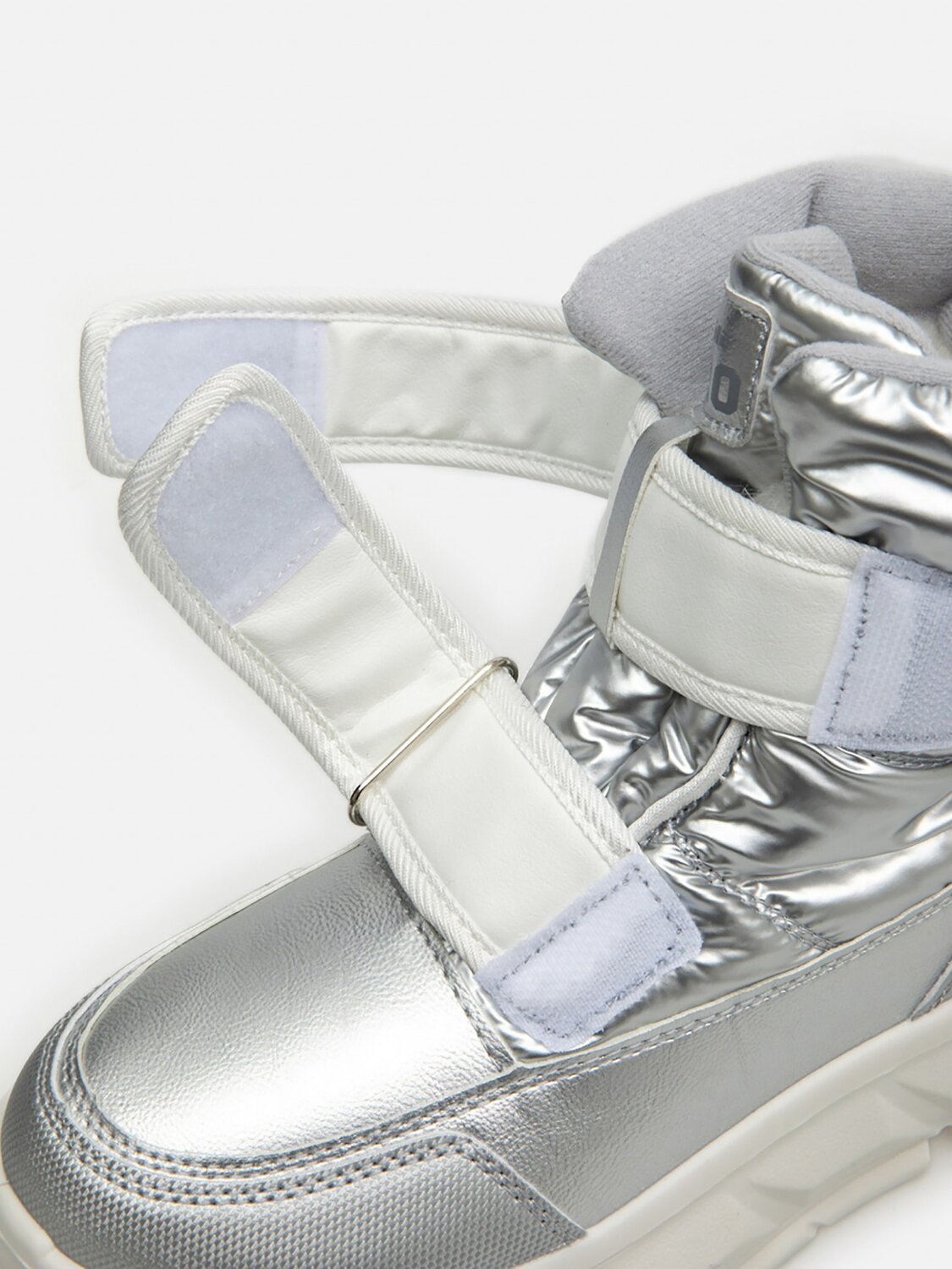 Acoola Ботинки 574859 20218210014 серебряный