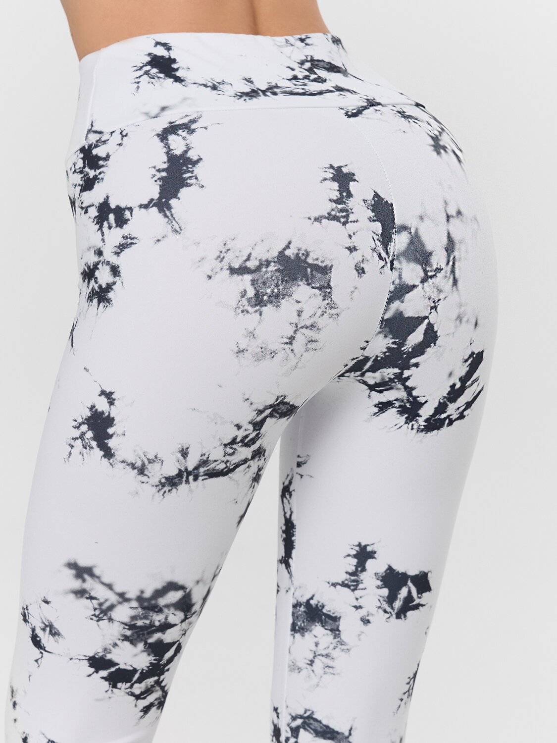 MARK FORMELLE Брюки 574915 342300 тай-дай на белом