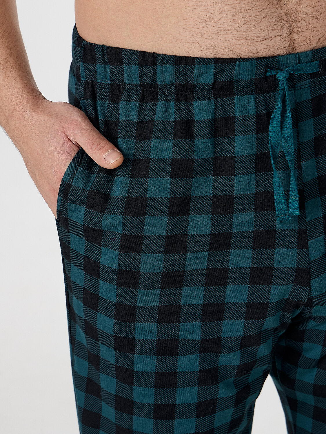 MARK FORMELLE Брюки 574929 581136 черная клетка на зеленом