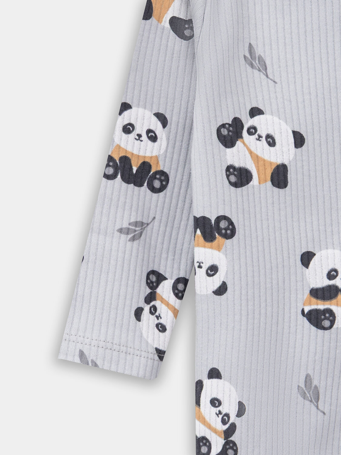 MARK FORMELLE Комплект 574948 89408 пандочки на сером +железо