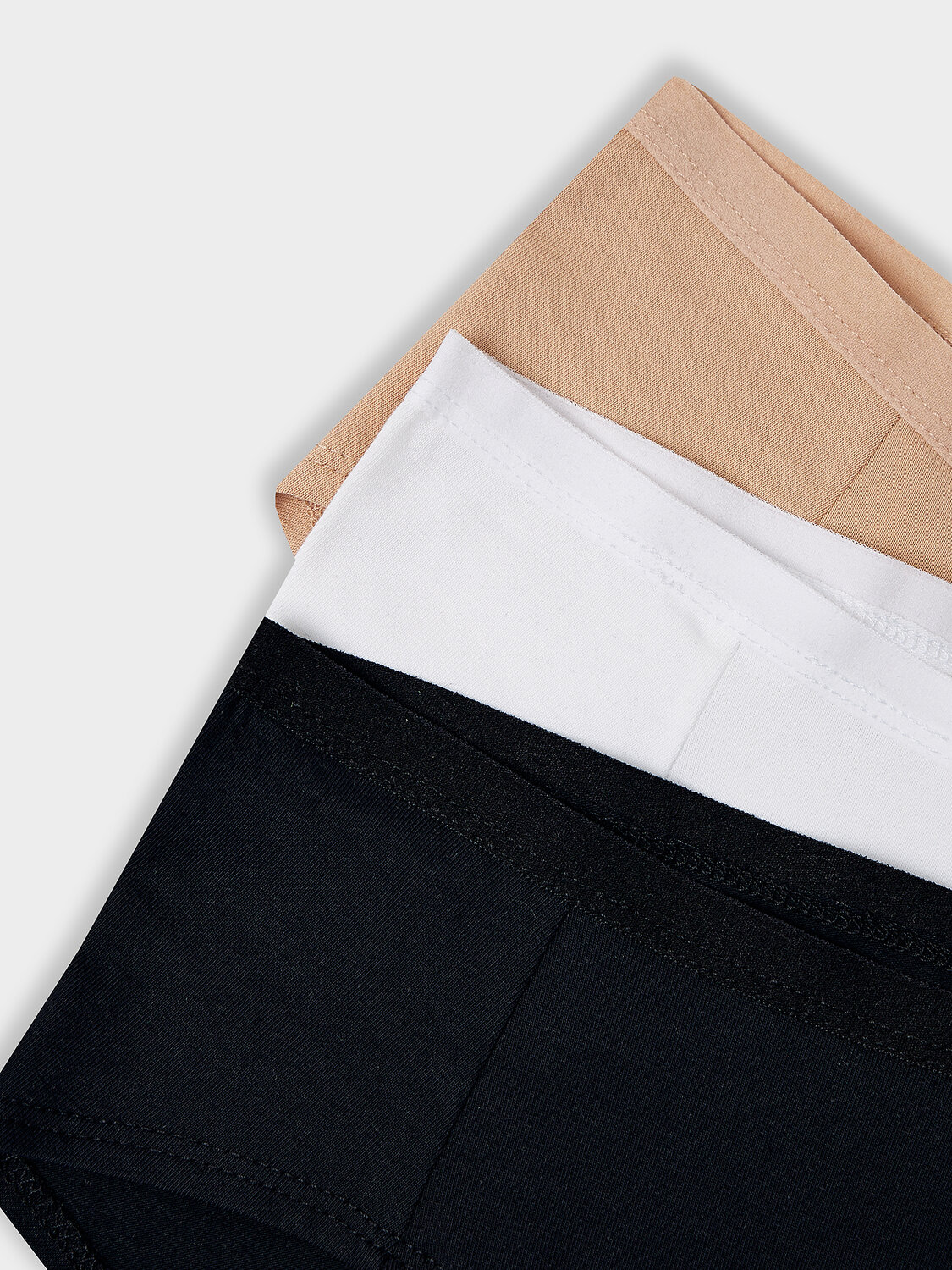 MARK FORMELLE Трусы 575008 412263-3 белый + обжаренный миндаль + черный