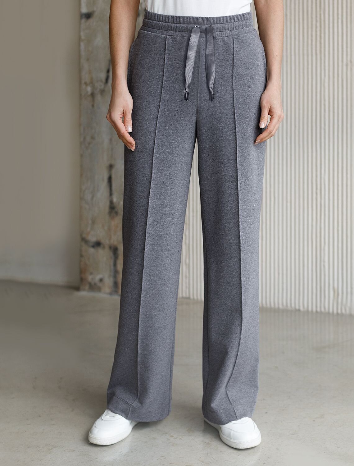 VILATTE Брюки 575097 D44.135 т.серый меланж