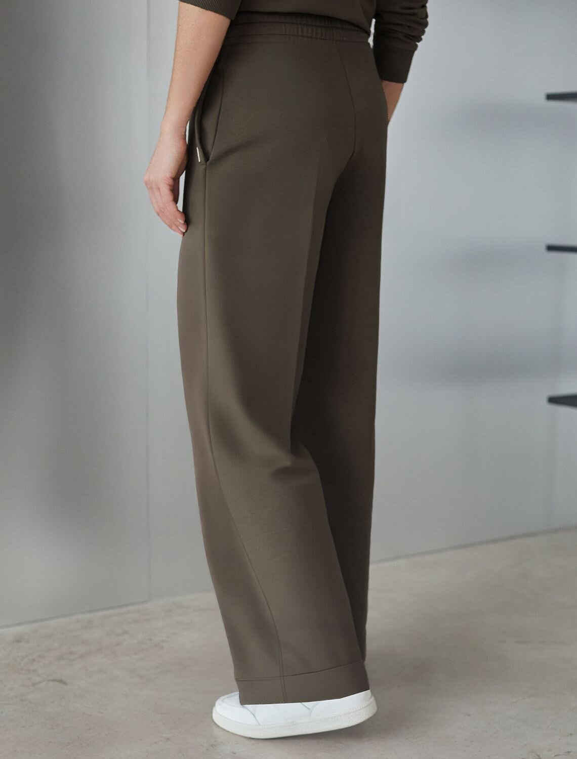 VILATTE Брюки 575101 D44.135 хаки