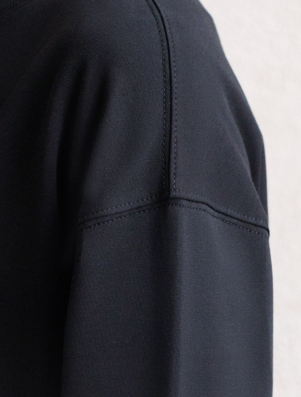 VILATTE Джемпер 575160 D49.167 черный_athleisure mood