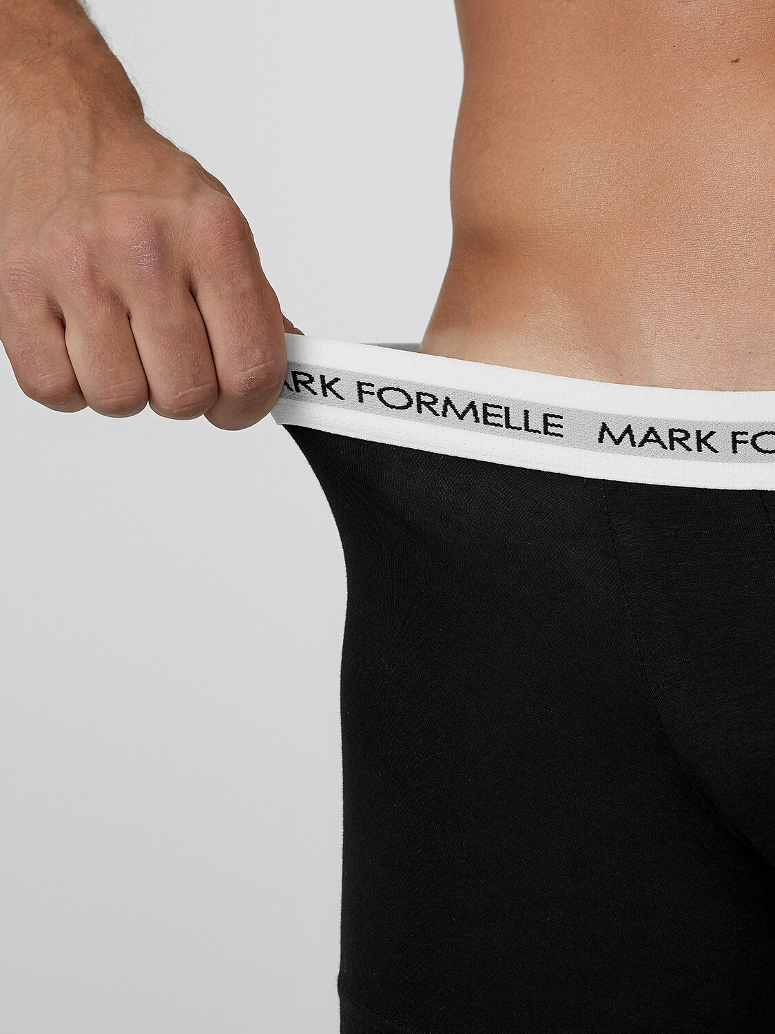 MARK FORMELLE Трусы 575374 411221-2 черный +пистолеты и деньги на черном