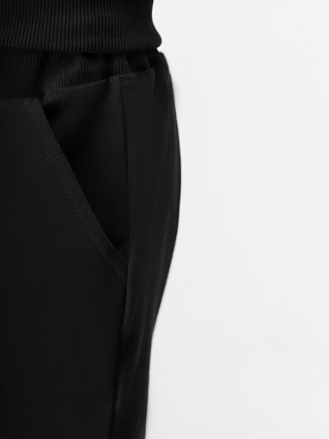 Bodo Костюм 575379 11-656MU черный