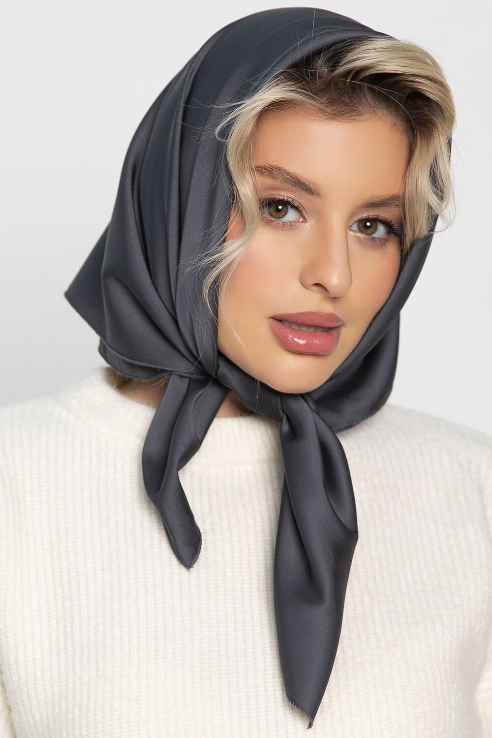 LT Collection Косынка 575409 КЗВ8-53М серый