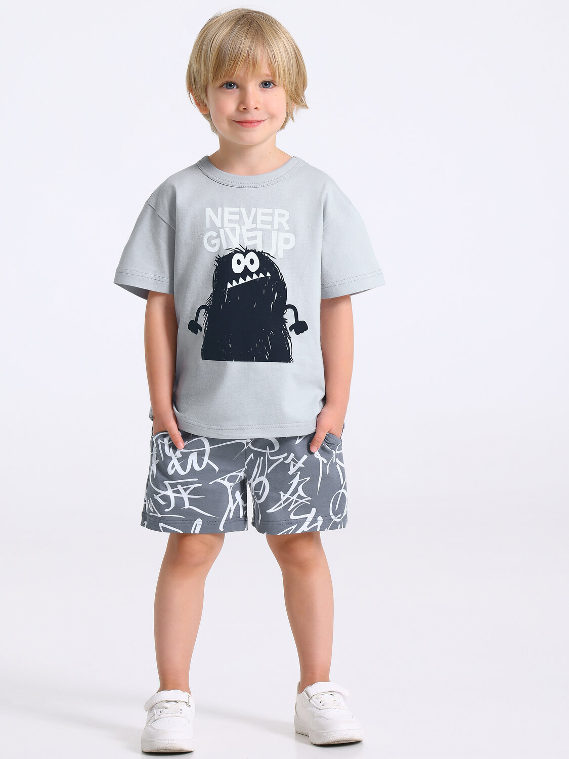 Апрель Комплект 575456 2ПФШ5773804н светло-серый+белые граффити на темно-сером / Сердитый монстрик