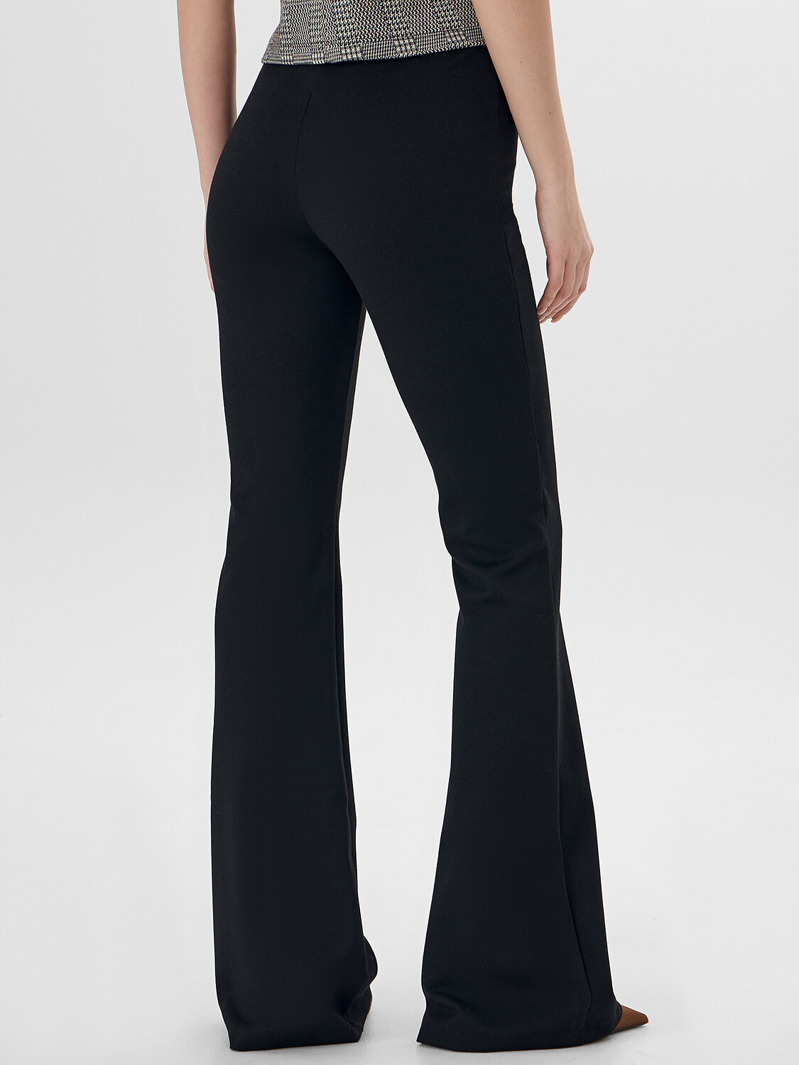 MARK FORMELLE Брюки 575480 182334 черный