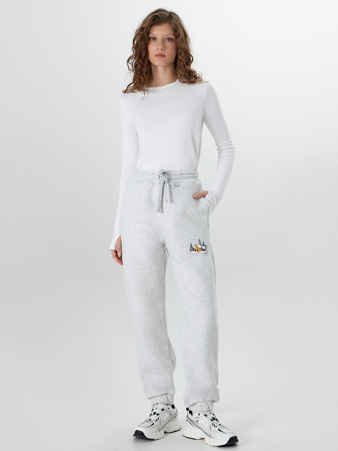 MARK FORMELLE Брюки 575481 182444 серый меланж+печать