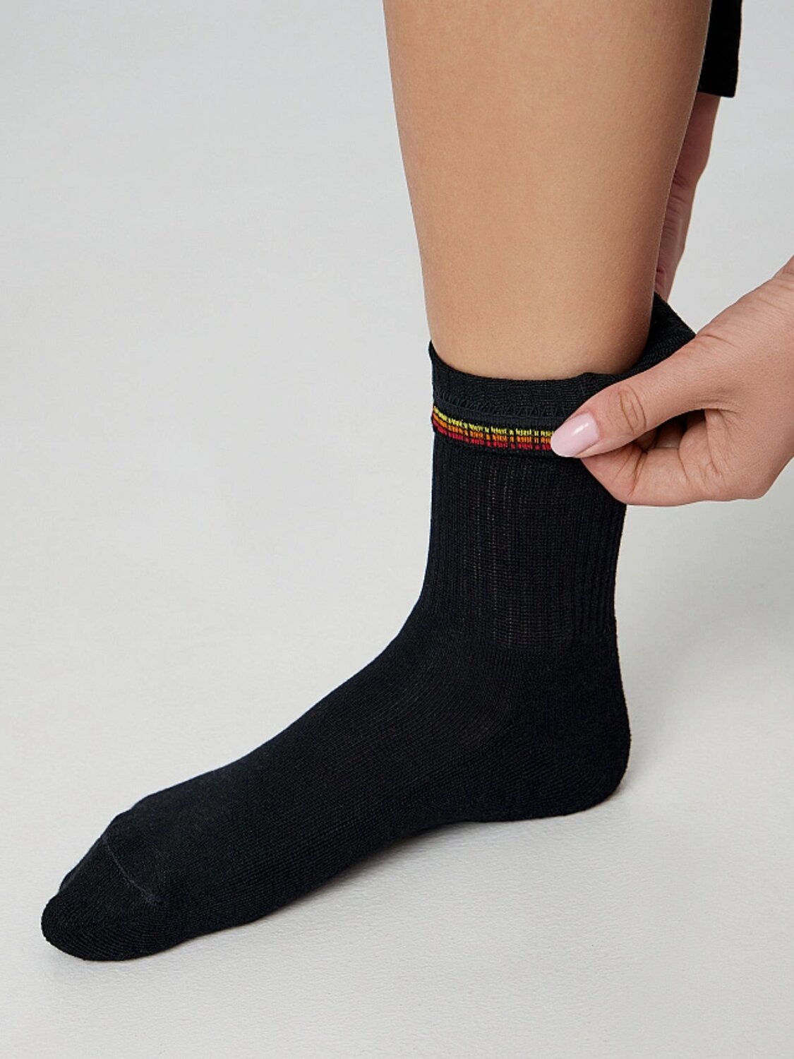 MARK FORMELLE Женские носки 575560 287T-1890 черный