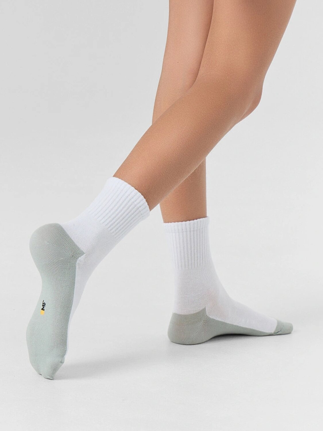 MARK FORMELLE Детские носки 575588 444K-3078 белый/св.оливка