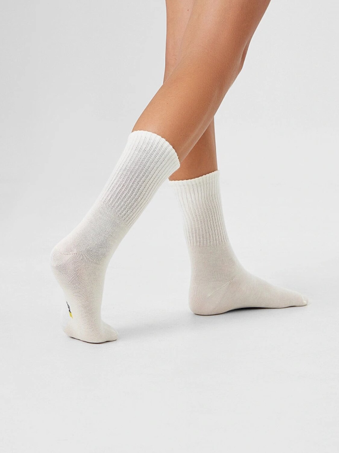 MARK FORMELLE Детские носки 575646 444A-1850 молочный /нюдовый /капучино/