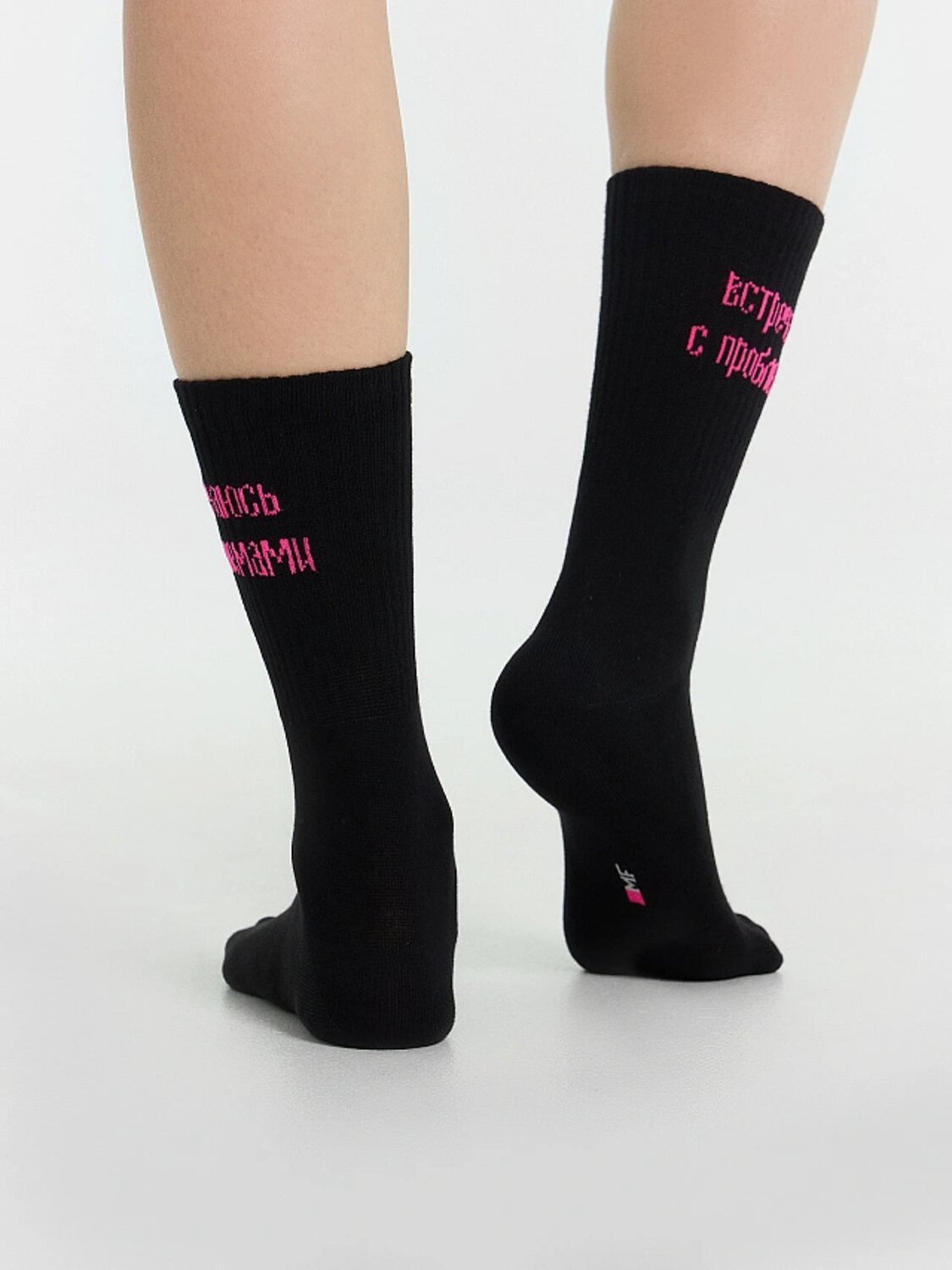 MARK FORMELLE Женские носки 575658 217K-2900 черный