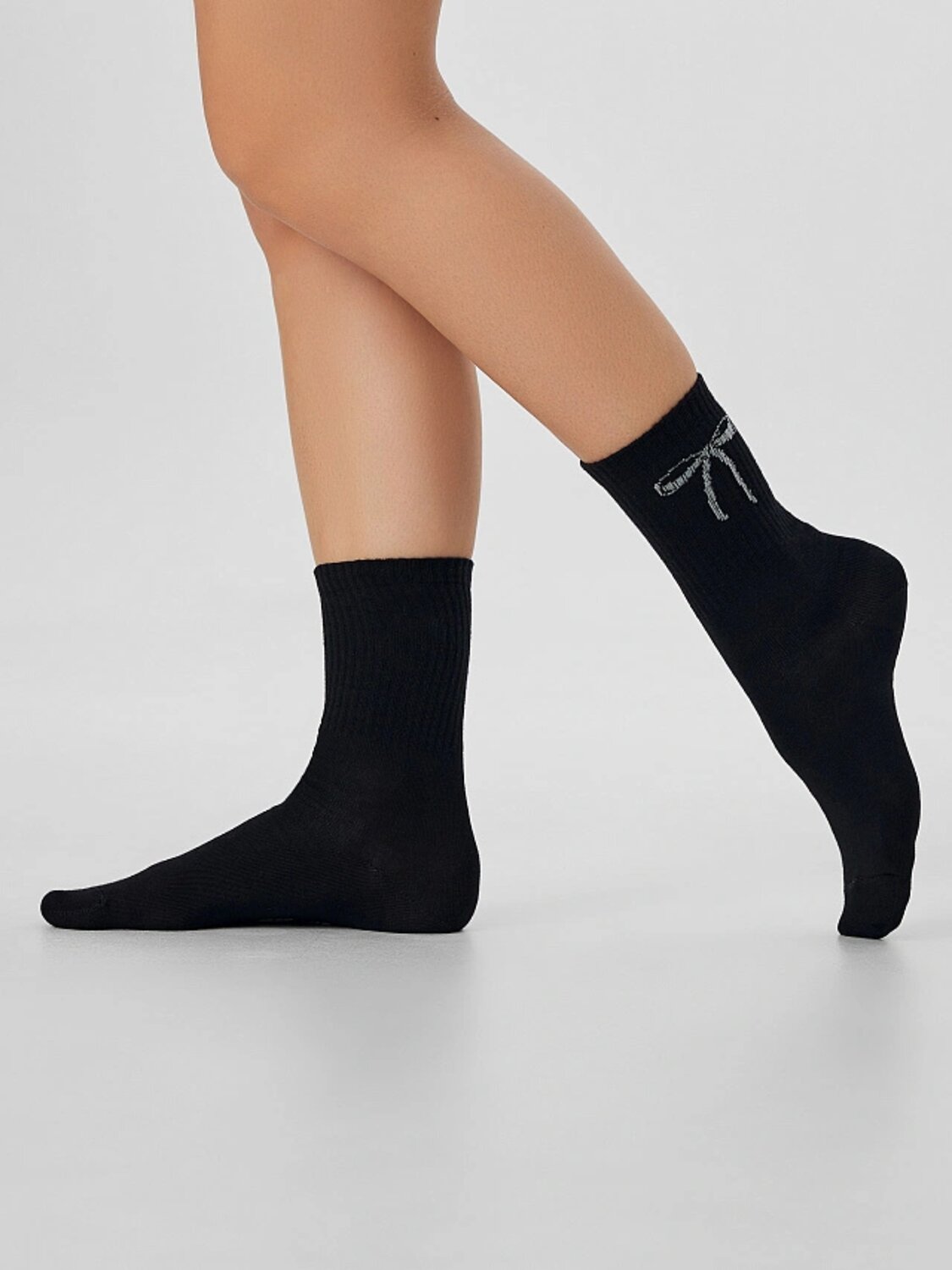 MARK FORMELLE Женские носки 575662 217K-3139 черный