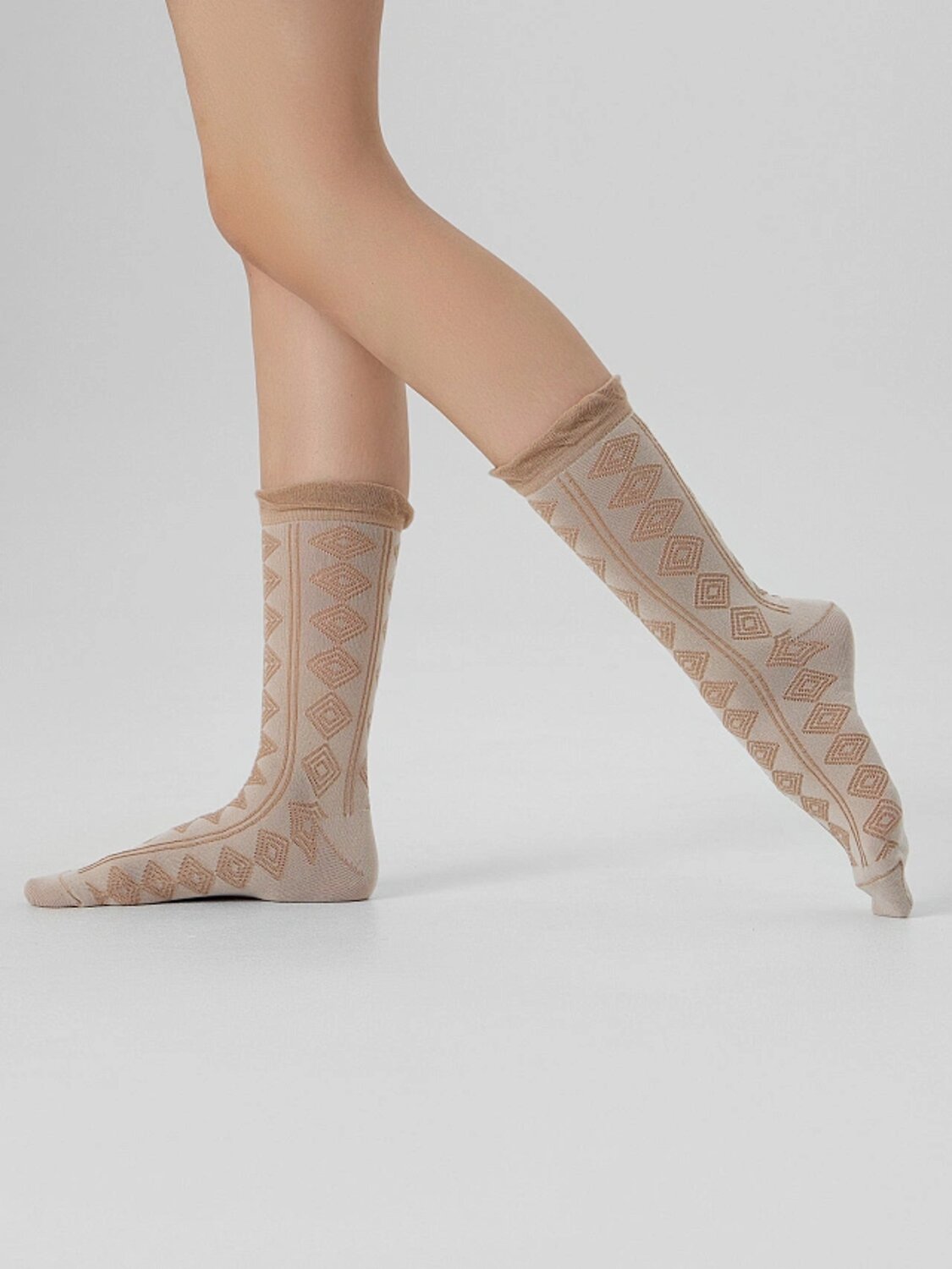 MARK FORMELLE Женские носки 575668 237K-3113 капучино