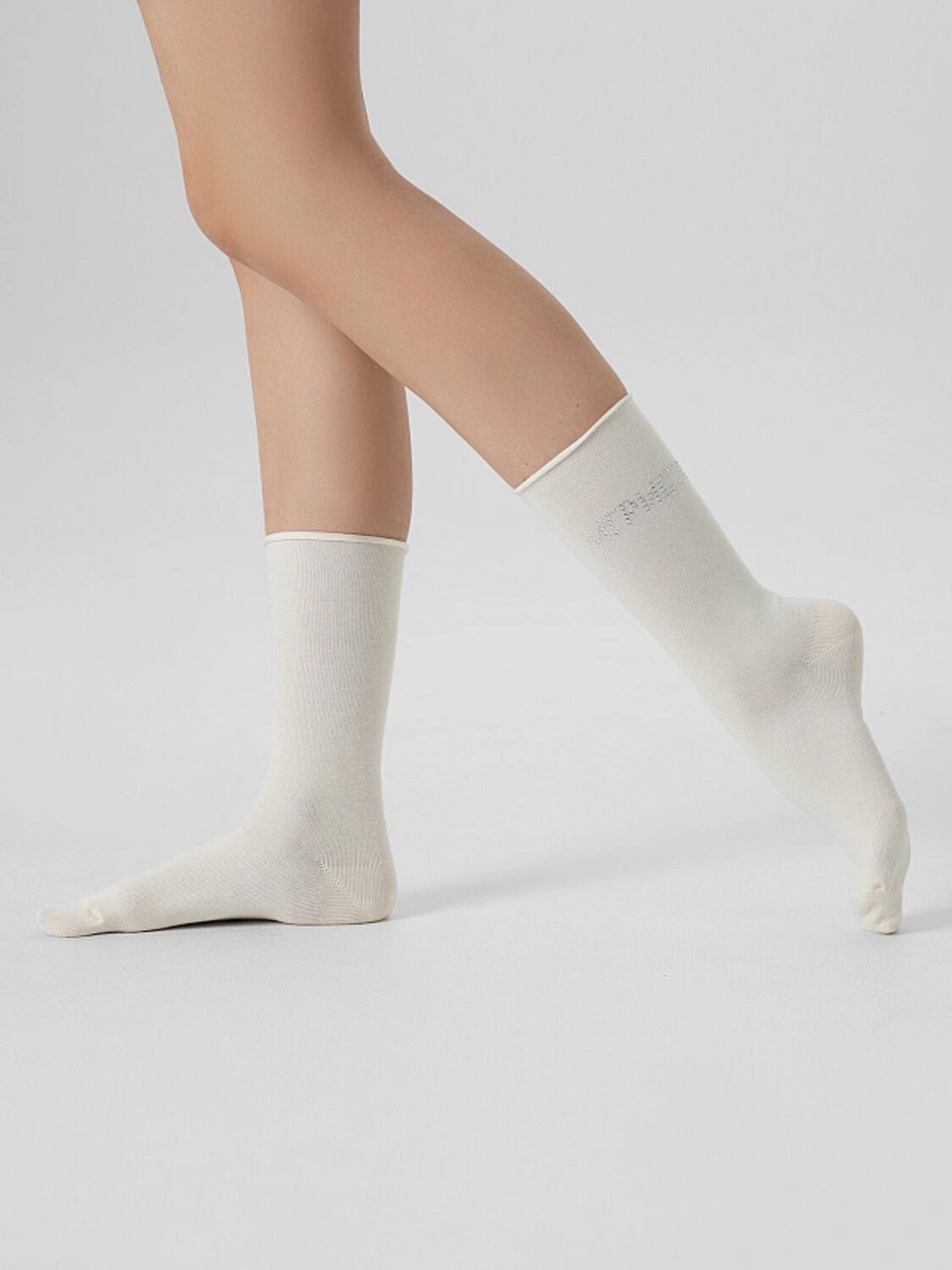 MARK FORMELLE Женские носки 575678 245K-3138 молочный /игристая