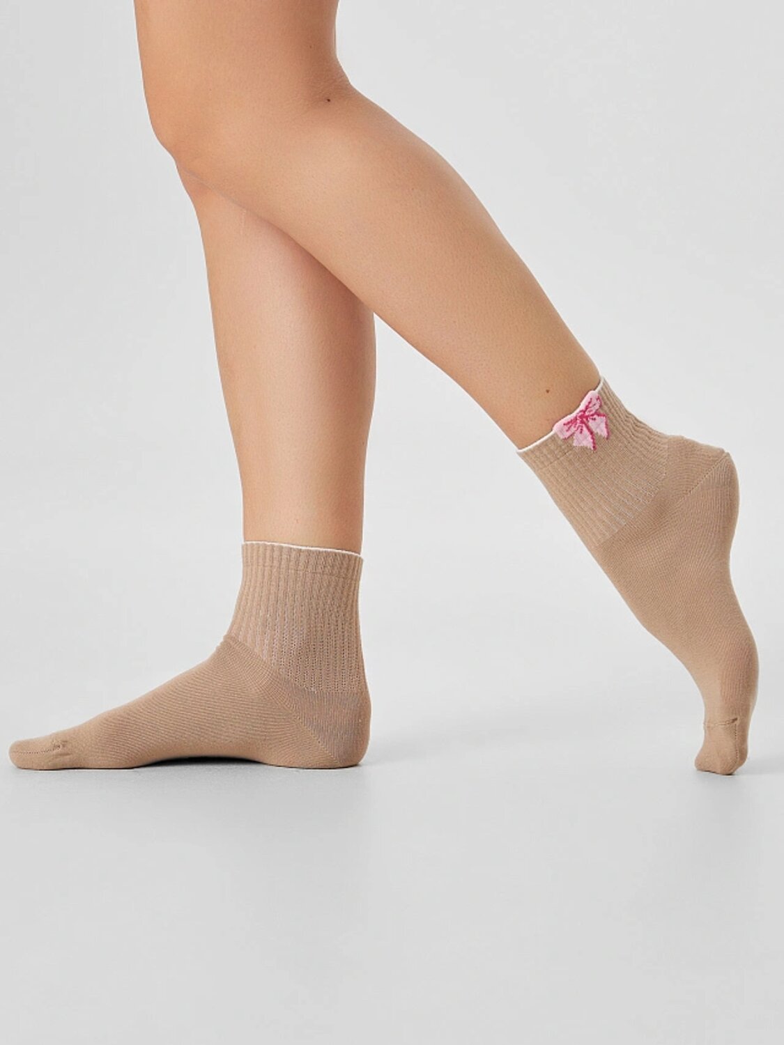 MARK FORMELLE Женские носки 575688 279K-3127 капучино