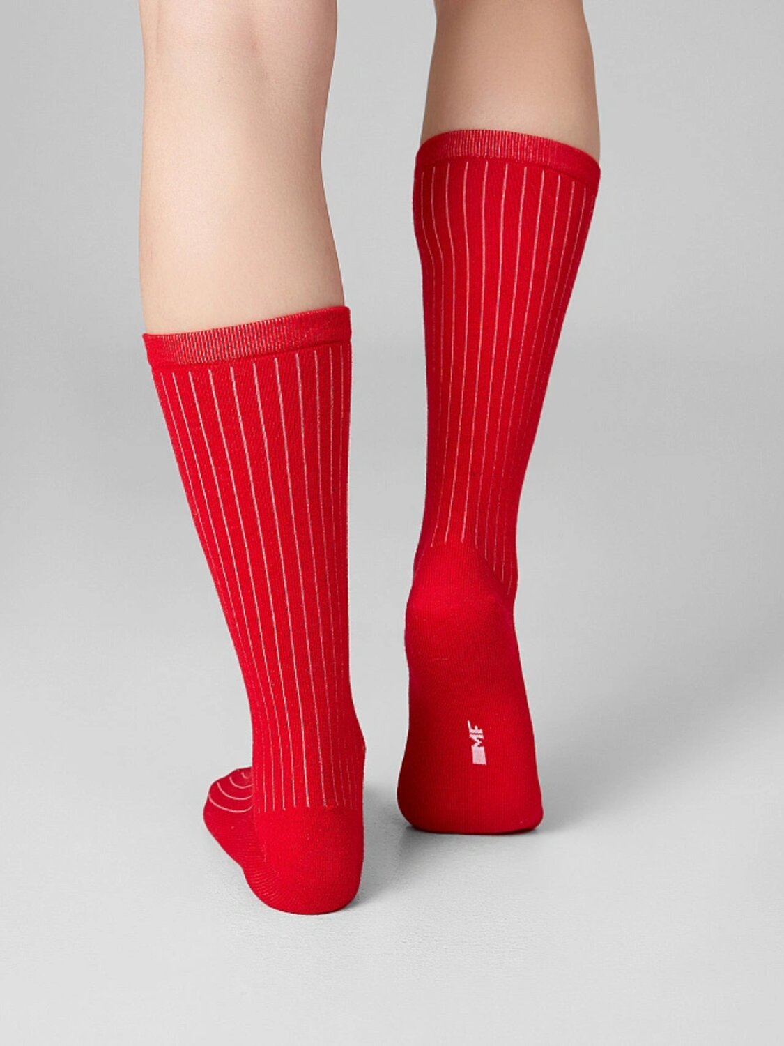 MARK FORMELLE Женские носки 575704 209K-2960 красный