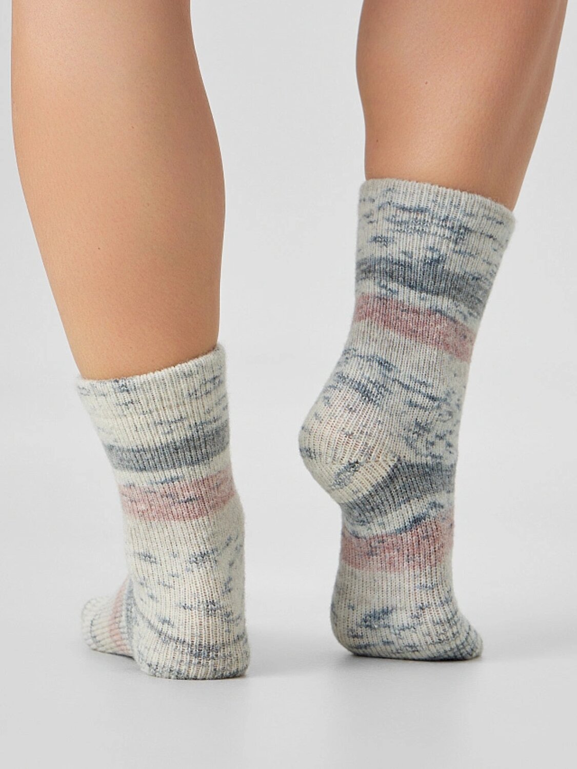 MARK FORMELLE Женские носки 575910 399K-3364 серый /розовый