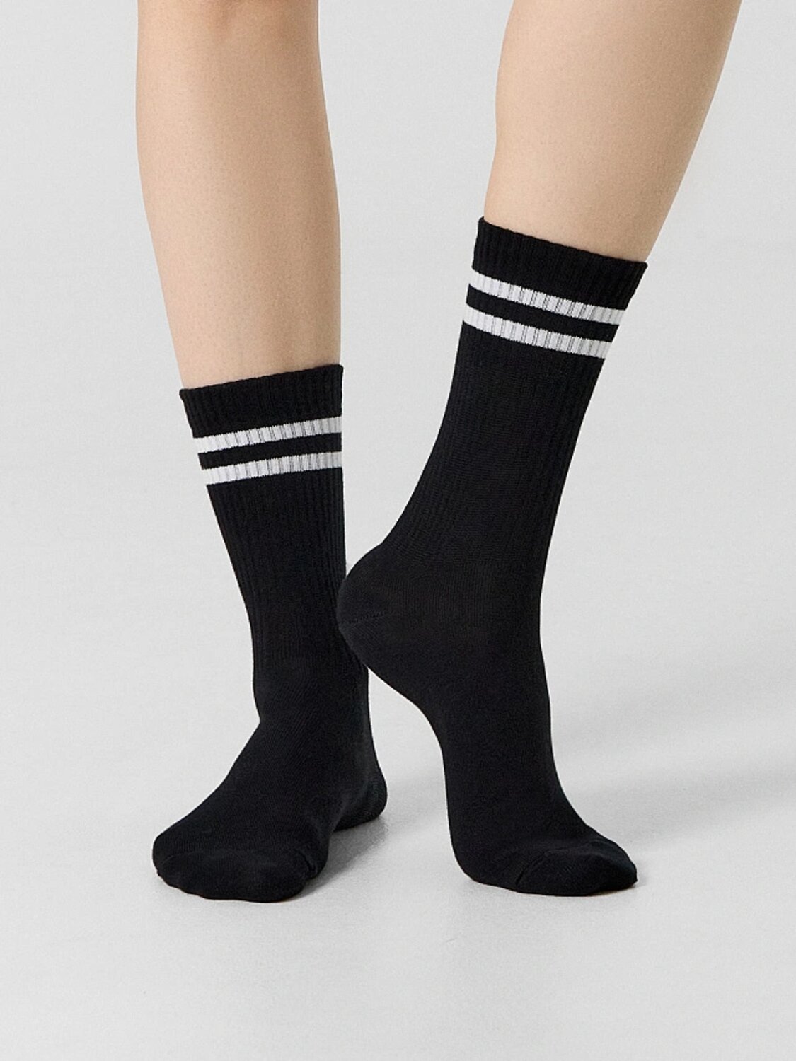 MARK FORMELLE Женские носки 575922 217A-574 черный /вишневый /джинсовый/