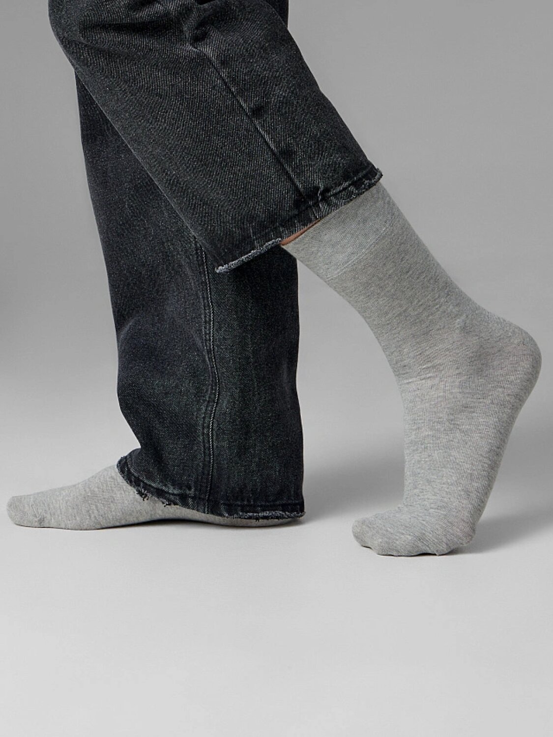 MARK FORMELLE Мужские носки 575958 001A-001 серый меланж /графитовый /черный/